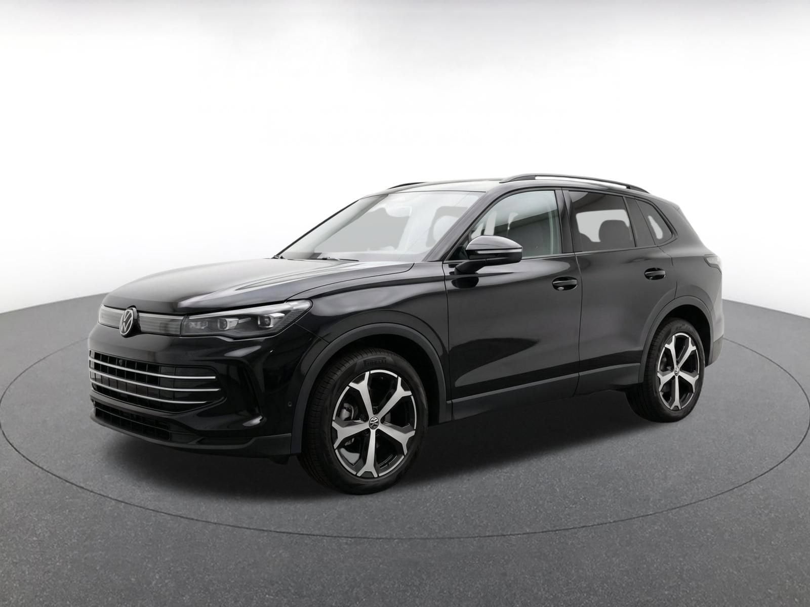 Thumbnail: 2026 Volkswagen Tiguan - 3