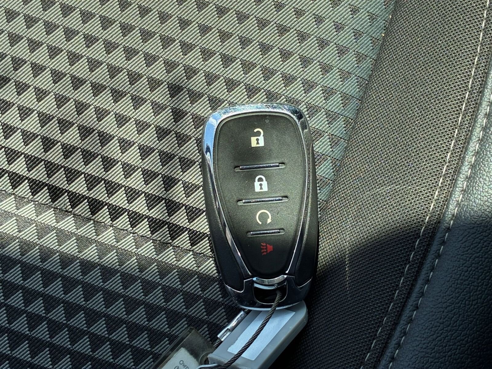 Thumbnail: 2025 Chevrolet Trax - 23