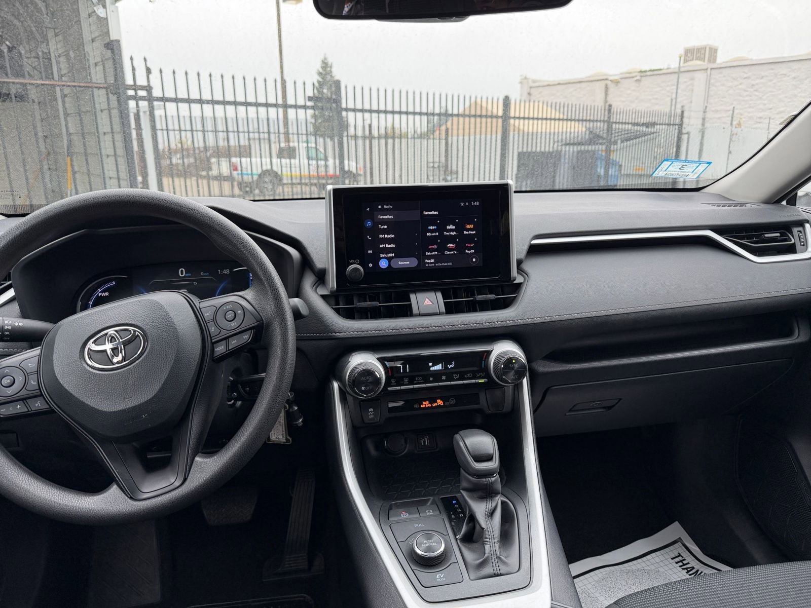 Thumbnail: 2025 Toyota RAV4 - 18