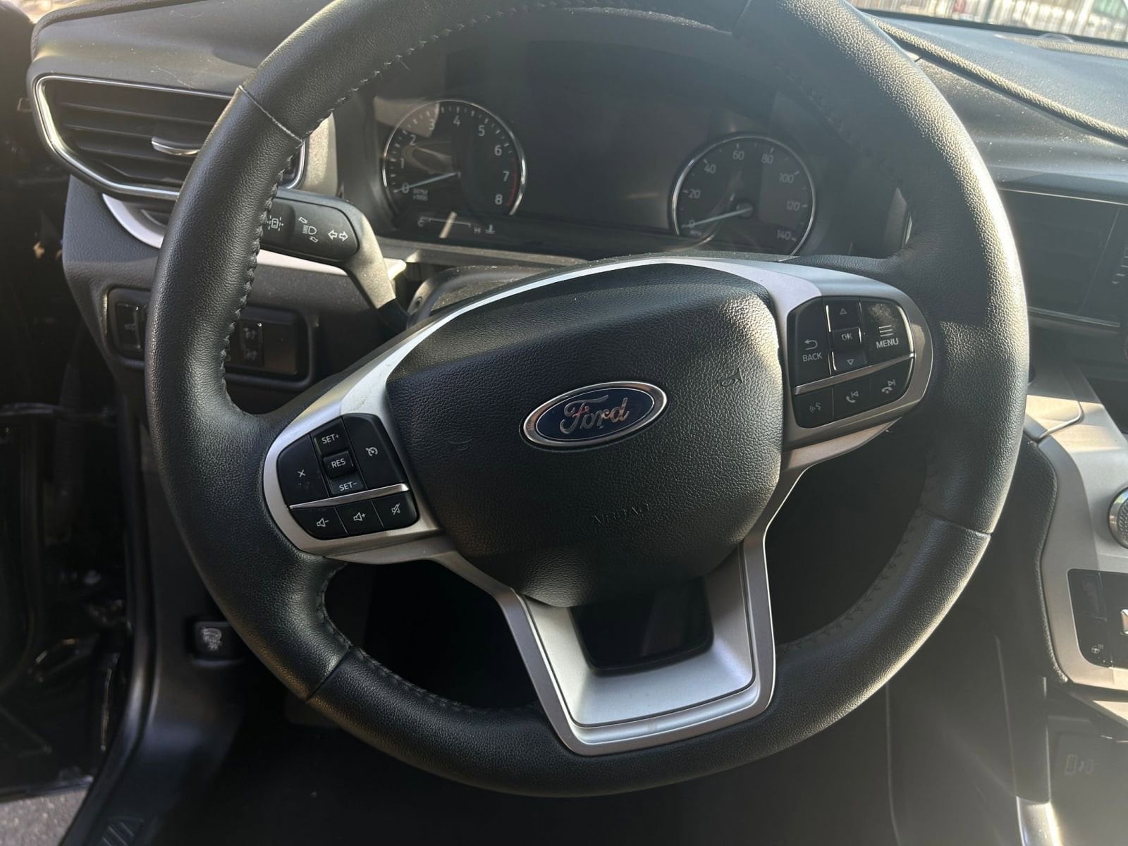 Thumbnail: 2024 Ford Explorer - 28