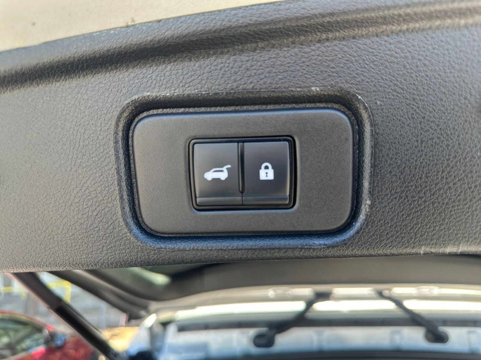 Thumbnail: 2025 Nissan Pathfinder - 23