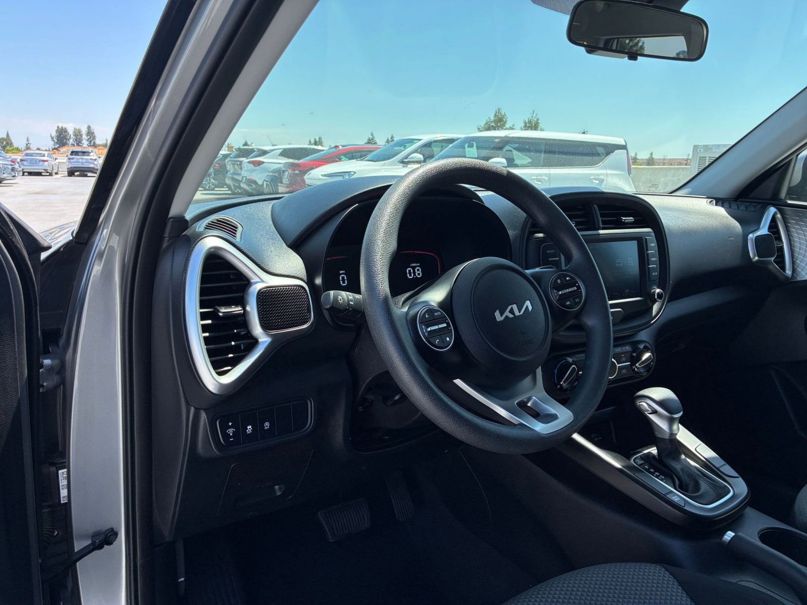 Thumbnail: 2025 Kia Soul - 32