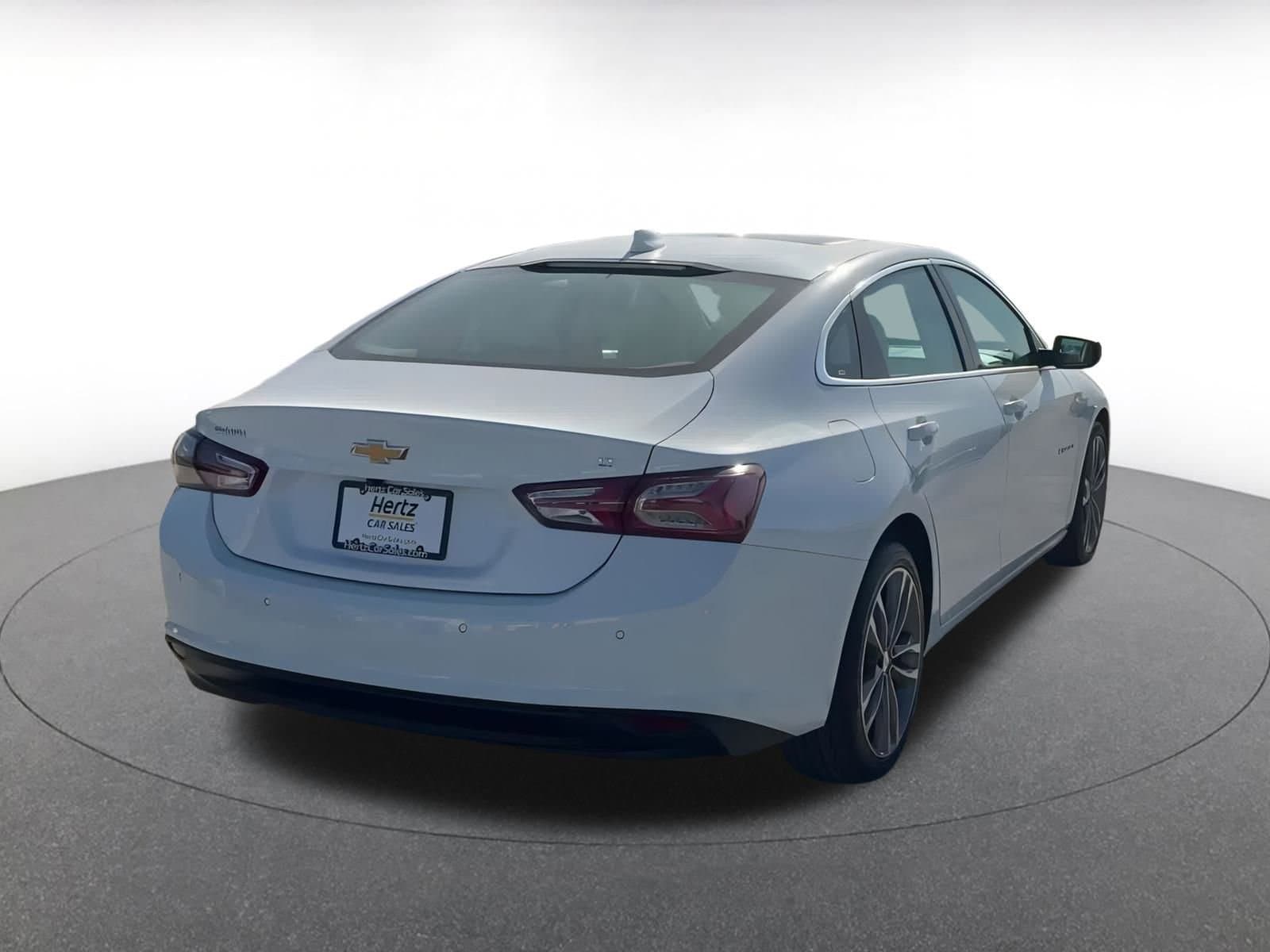 Thumbnail: 2024 Chevrolet Malibu - 14