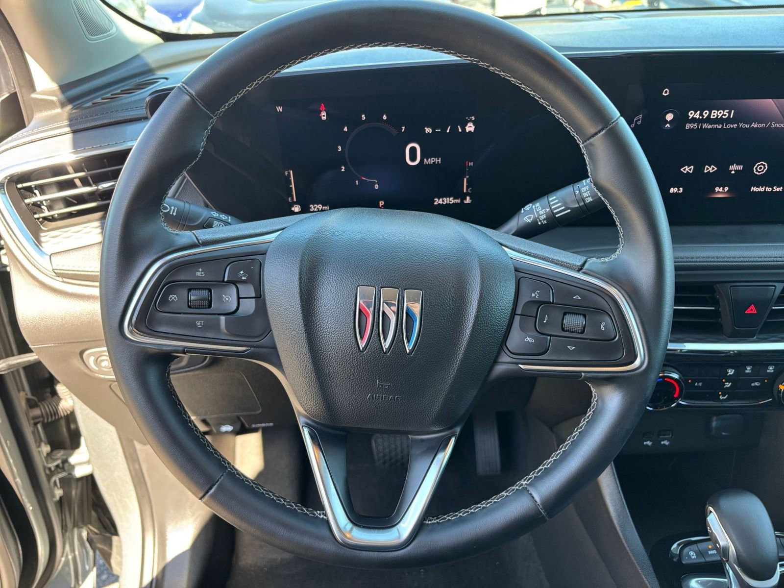 Thumbnail: 2025 Buick Encore GX - 27