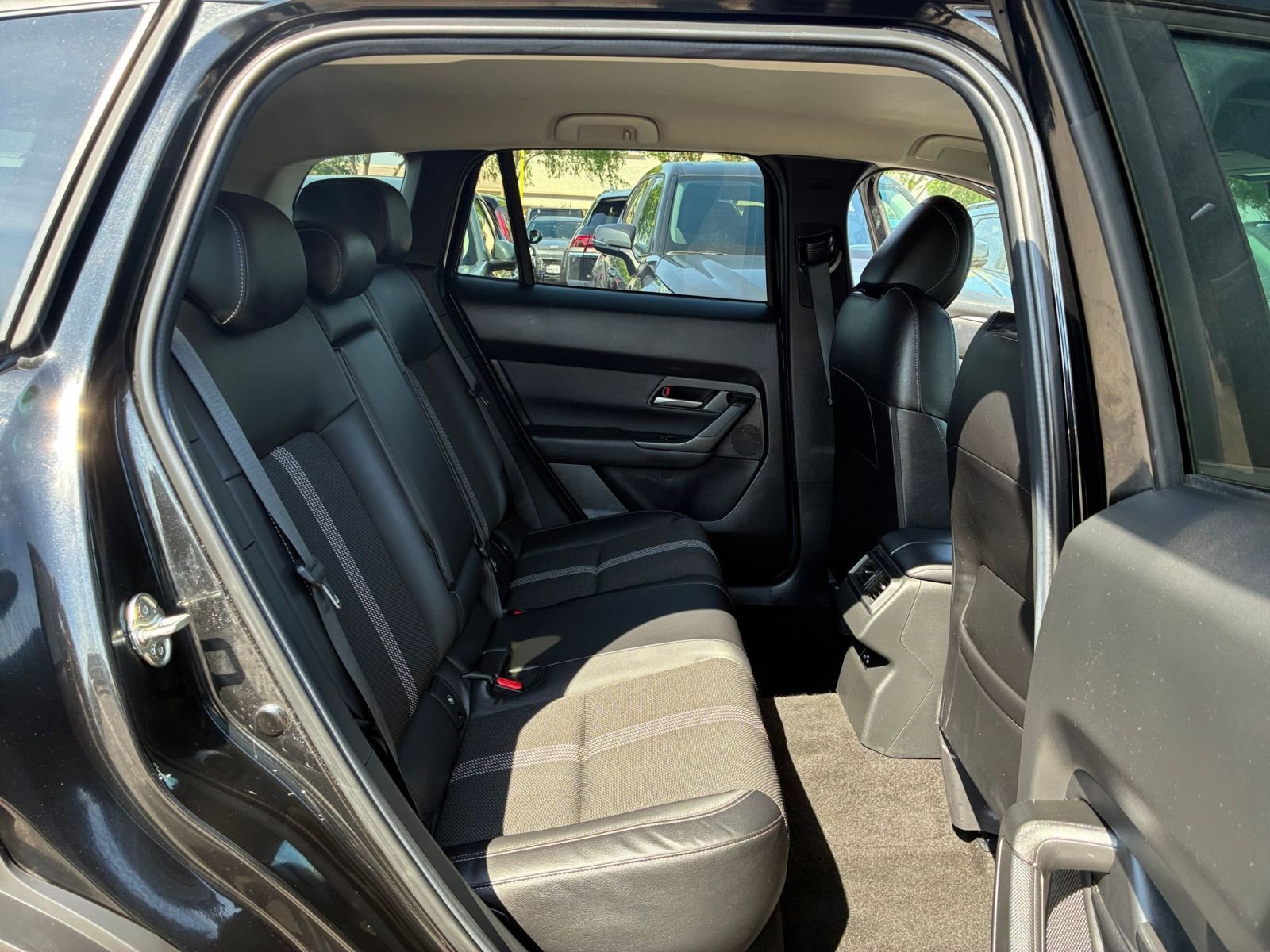 Thumbnail: 2025 Mazda CX-50 - 24