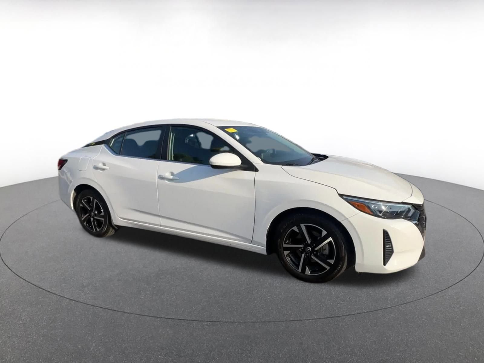 Thumbnail: 2024 Nissan Sentra - 2