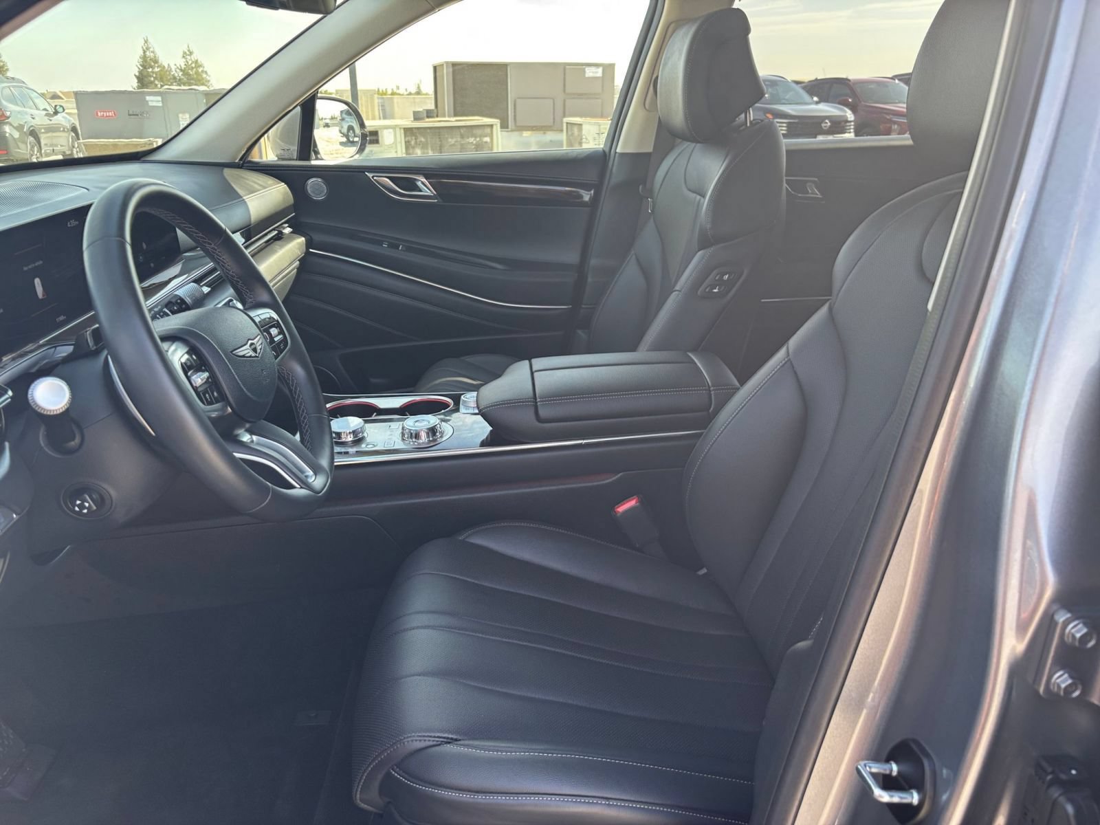 Thumbnail: 2026 Genesis GV80 - 30
