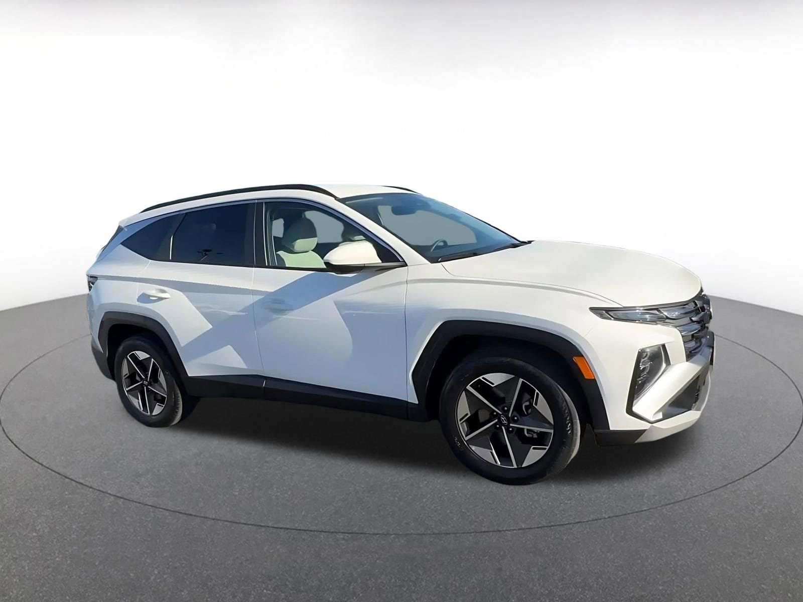 Thumbnail: 2025 Hyundai Tucson - 2