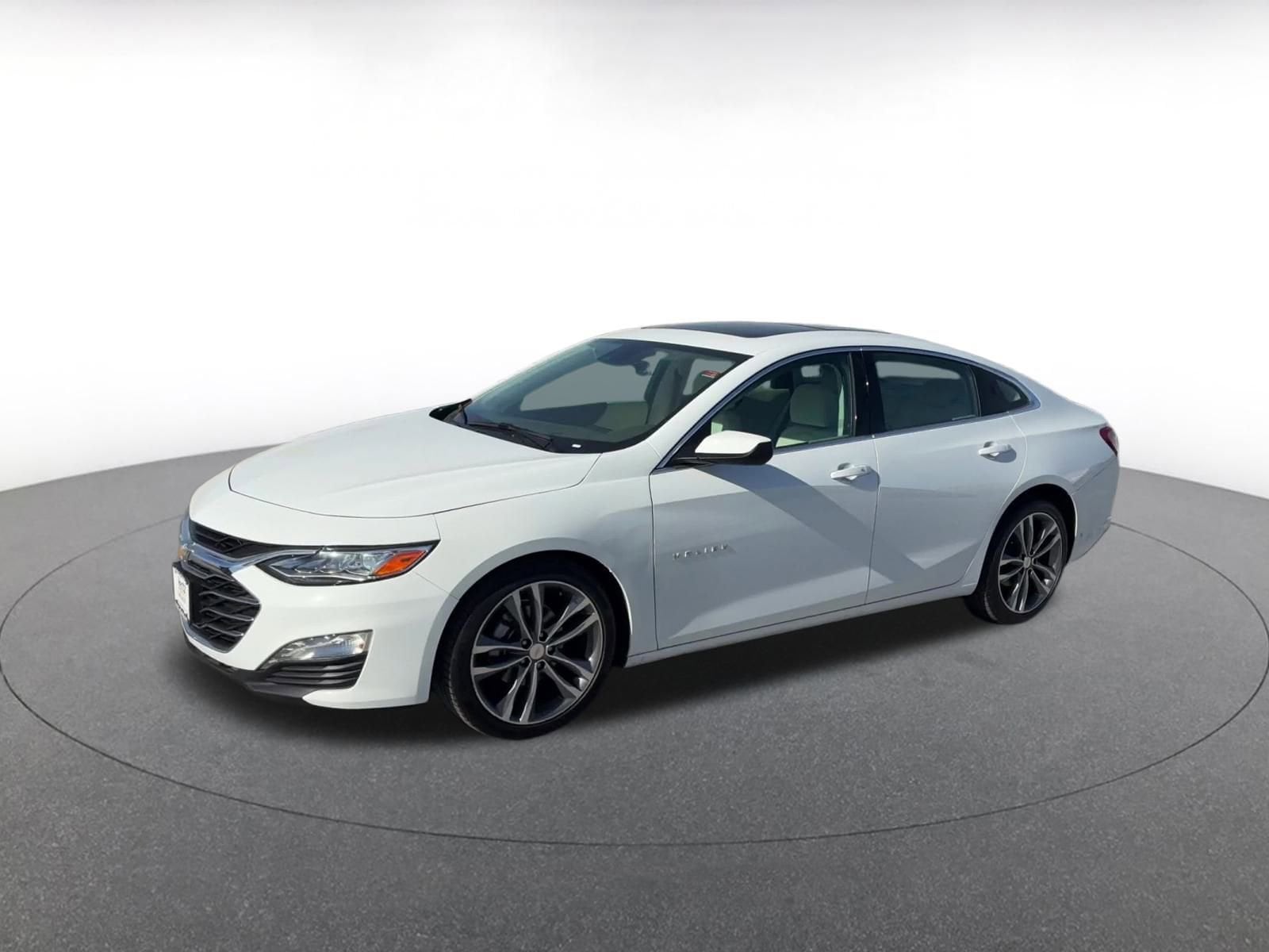 Thumbnail: 2024 Chevrolet Malibu - 8