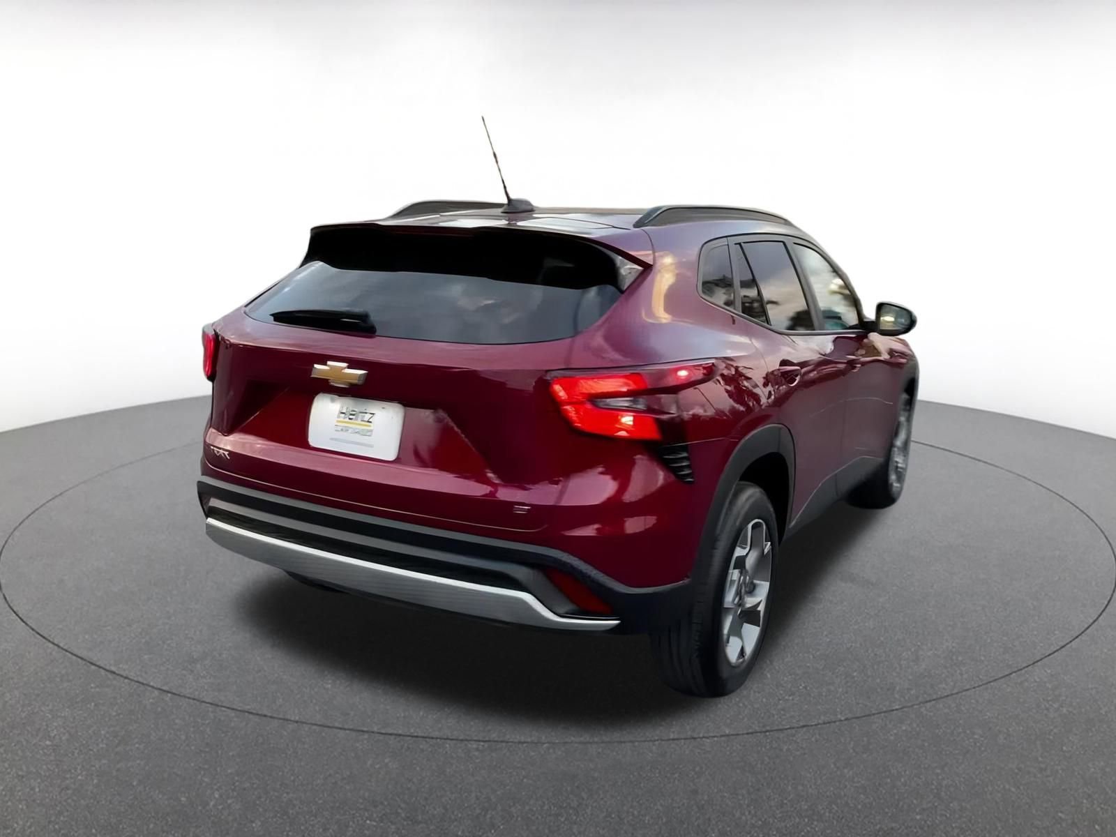 Thumbnail: 2025 Chevrolet Trax - 14