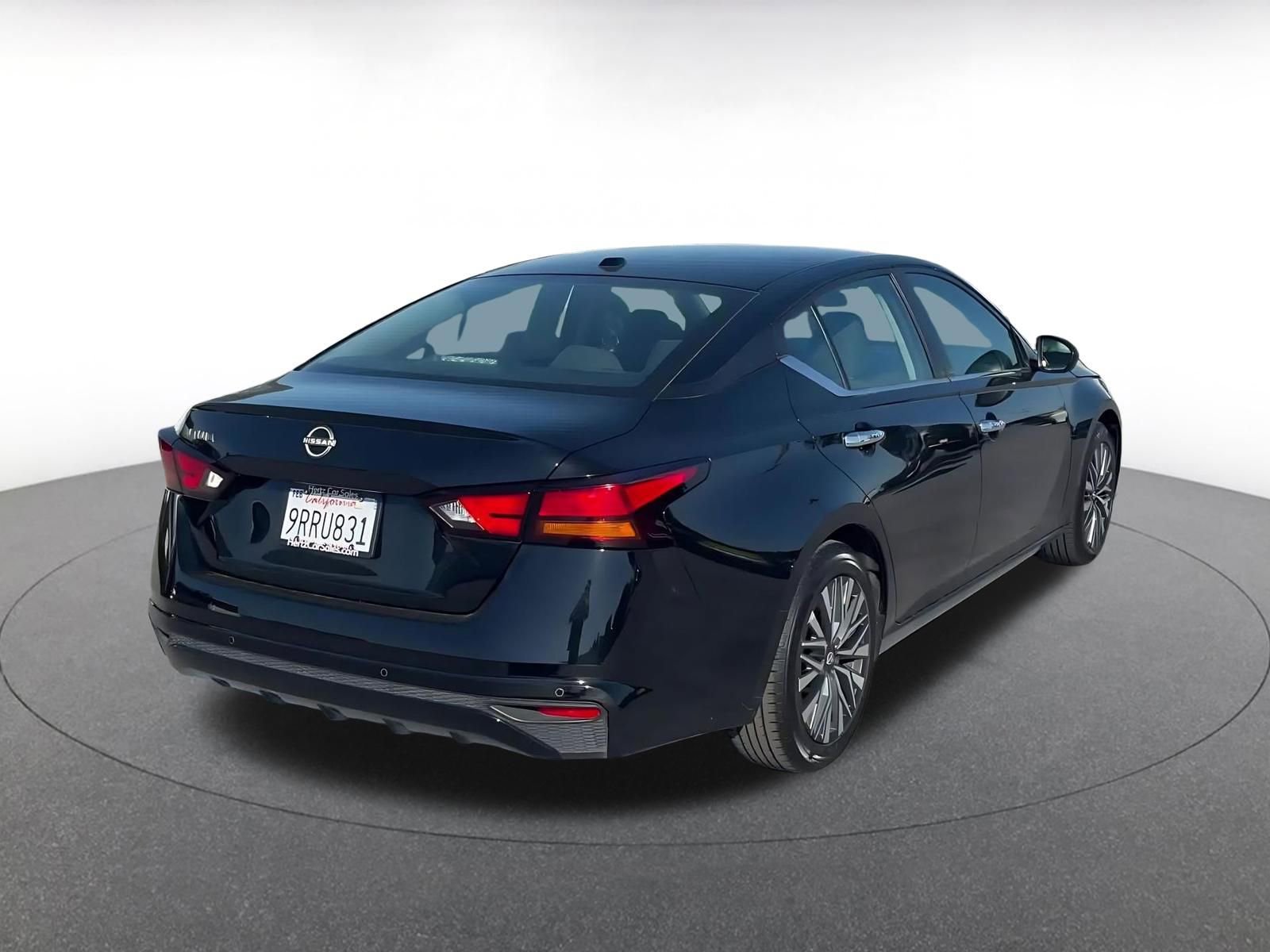 Thumbnail: 2025 Nissan Altima - 14