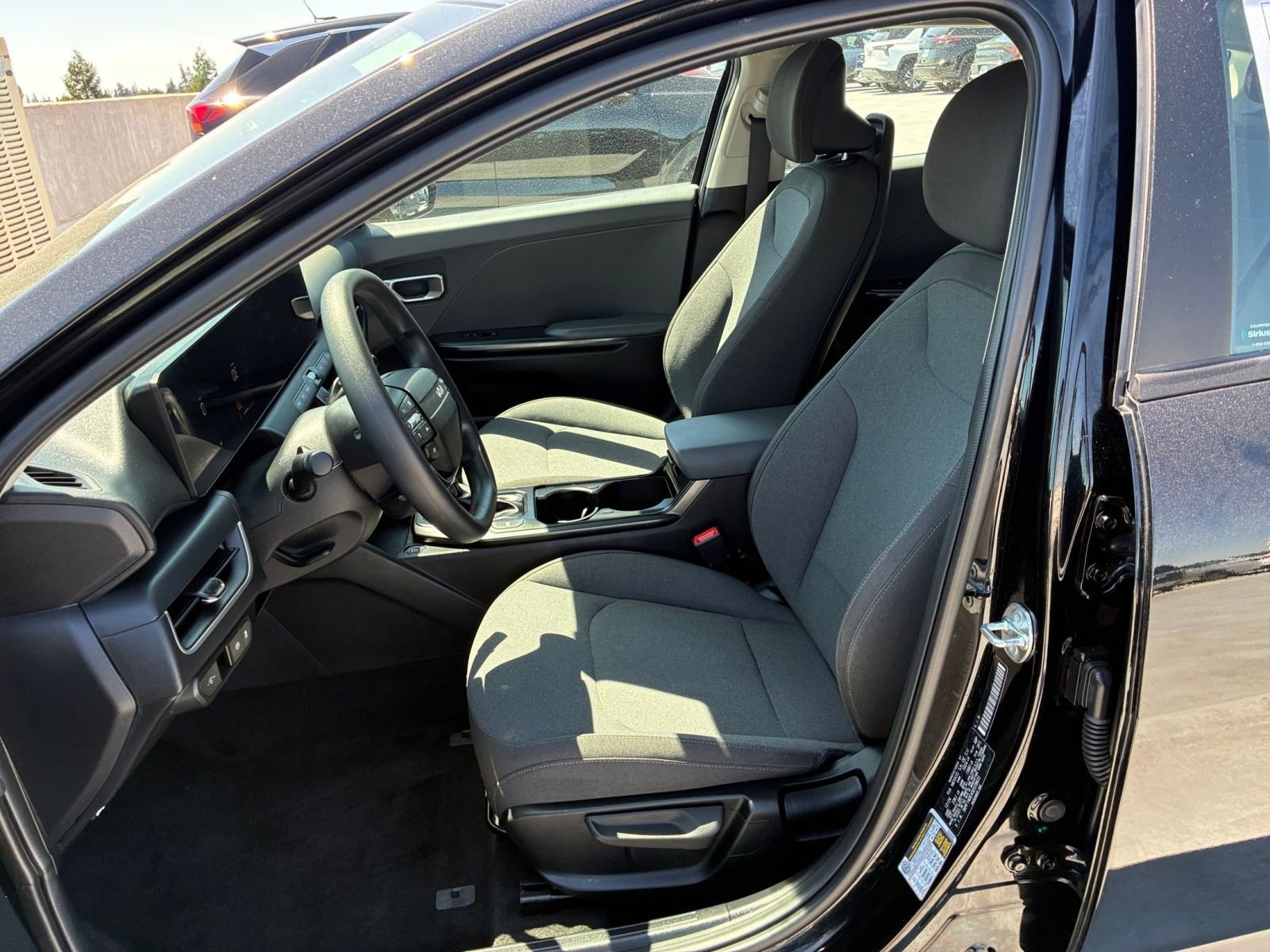 Thumbnail: 2025 Kia K4 - 25