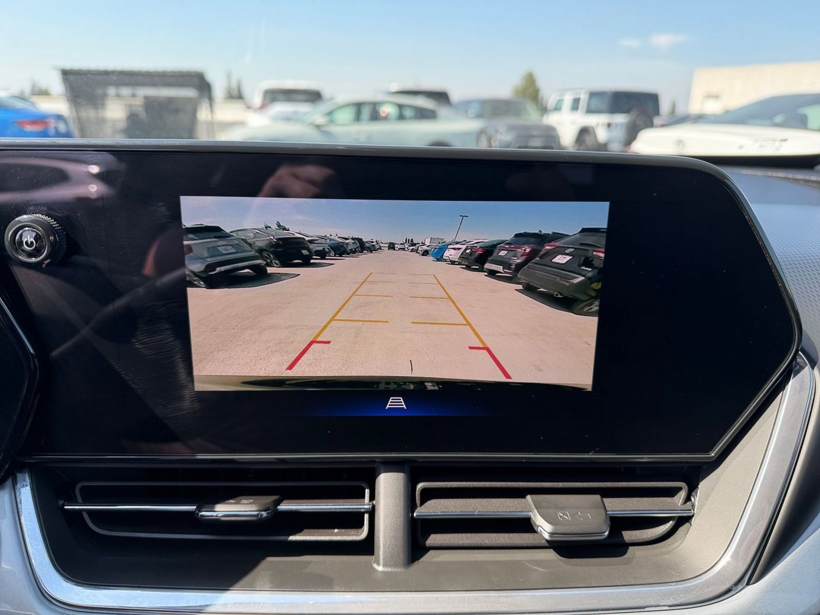 Thumbnail: 2025 Chevrolet Trax - 22