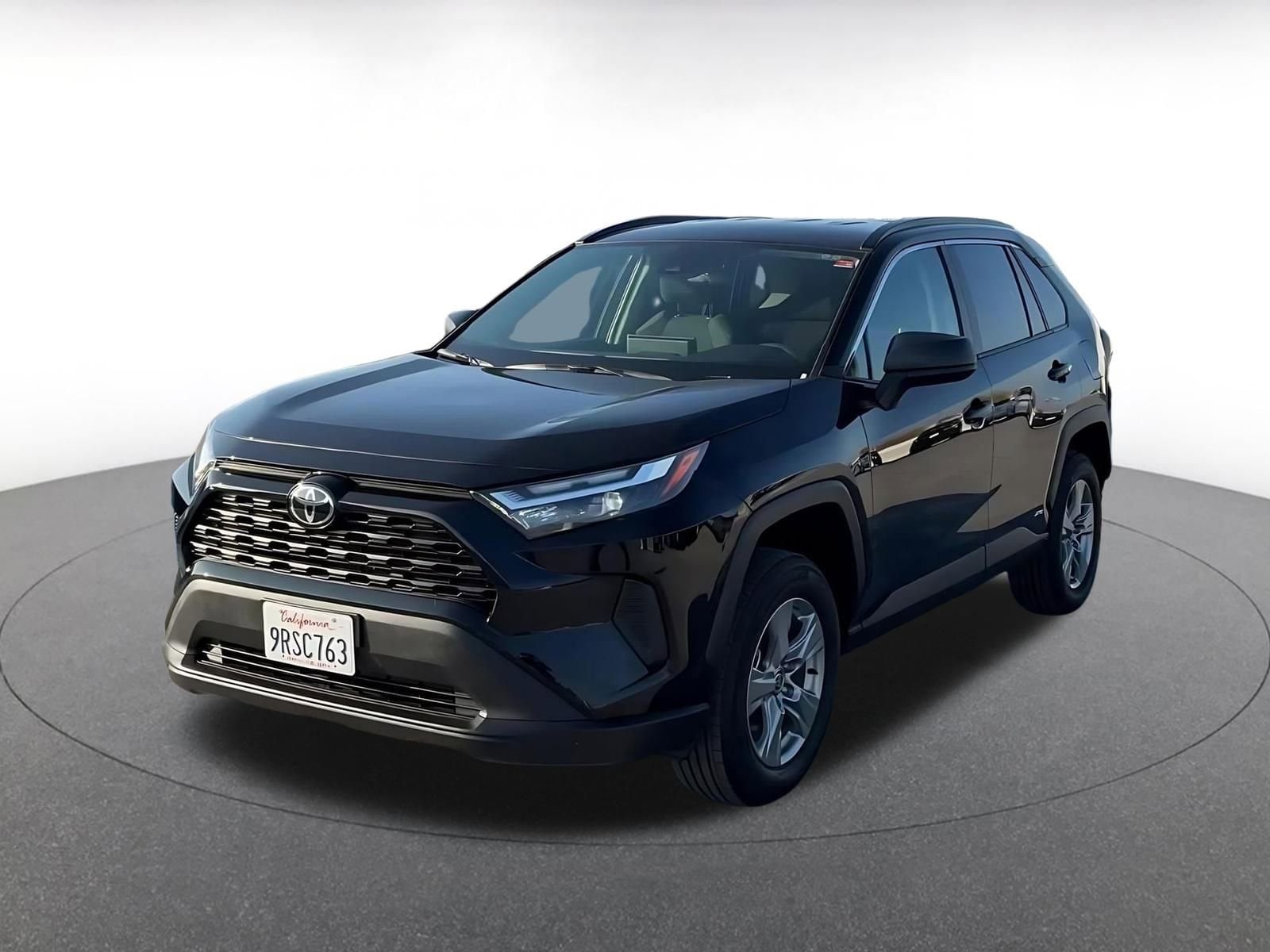 Thumbnail: 2025 Toyota RAV4 - 7