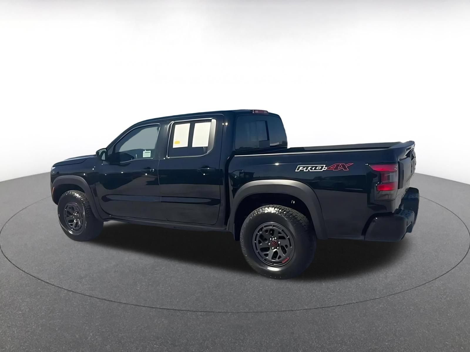 Thumbnail: 2026 Nissan Frontier - 9