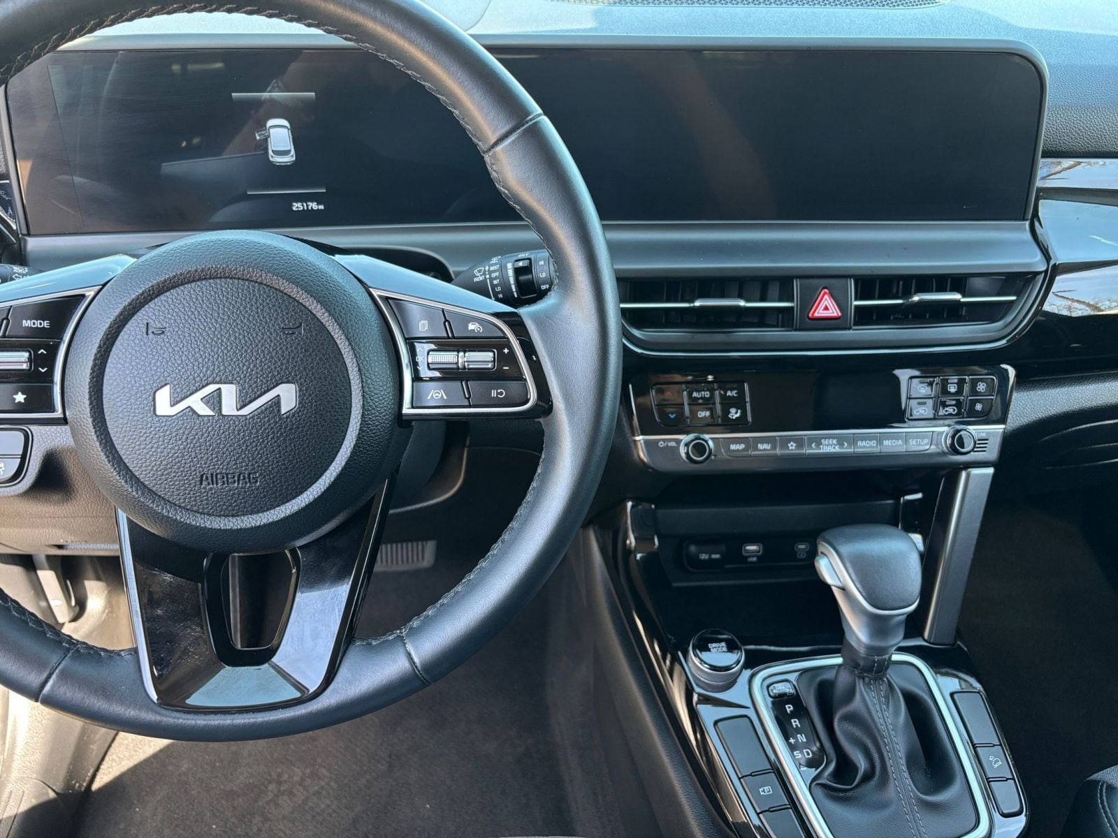 Thumbnail: 2025 Kia Seltos - 24