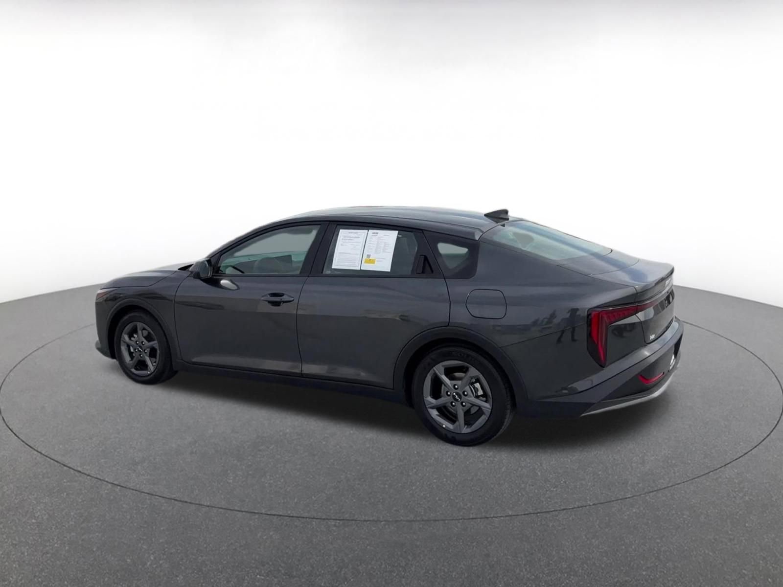 Thumbnail: 2025 Kia K4 - 10