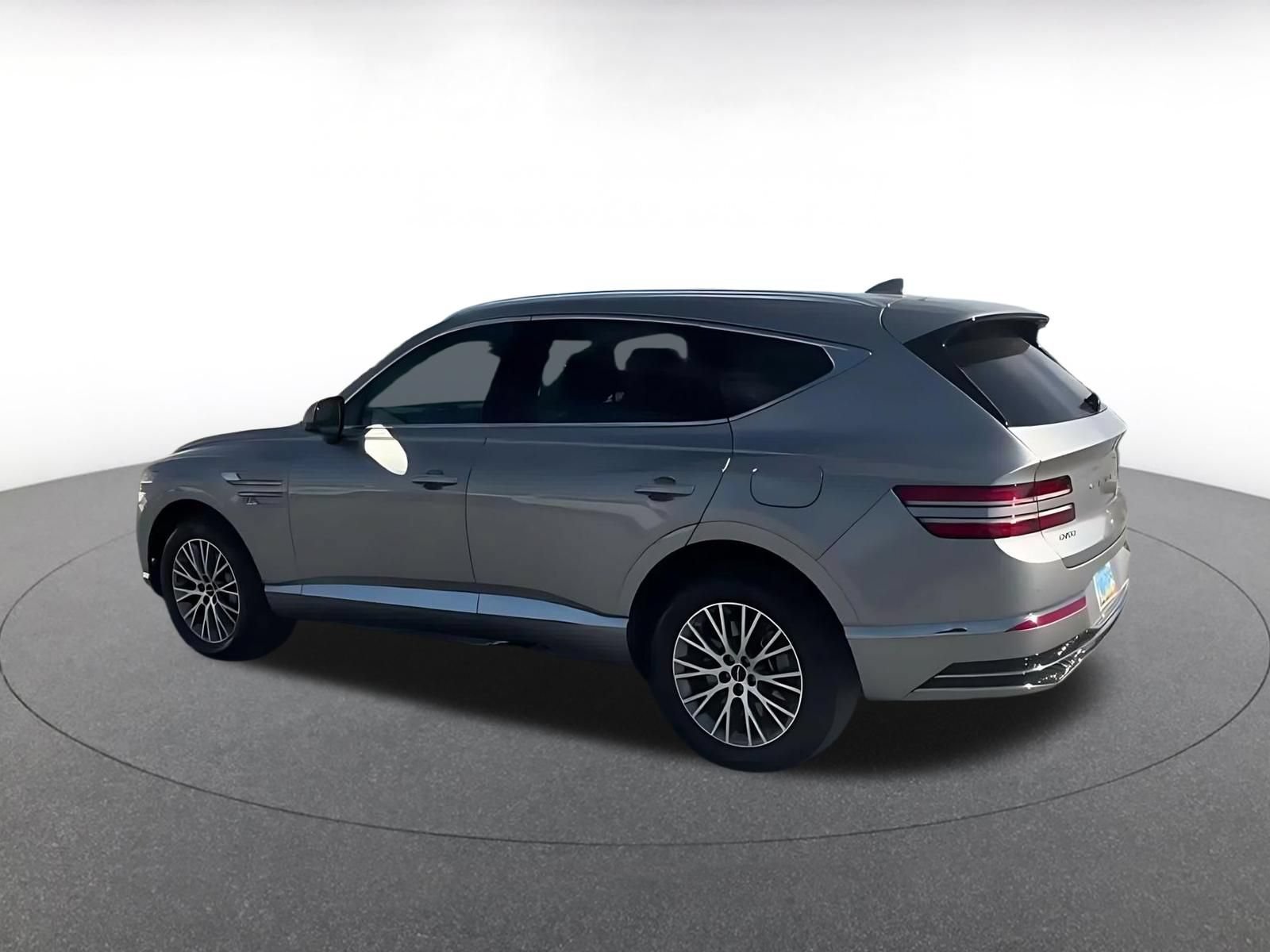 Thumbnail: 2026 Genesis GV80 - 10