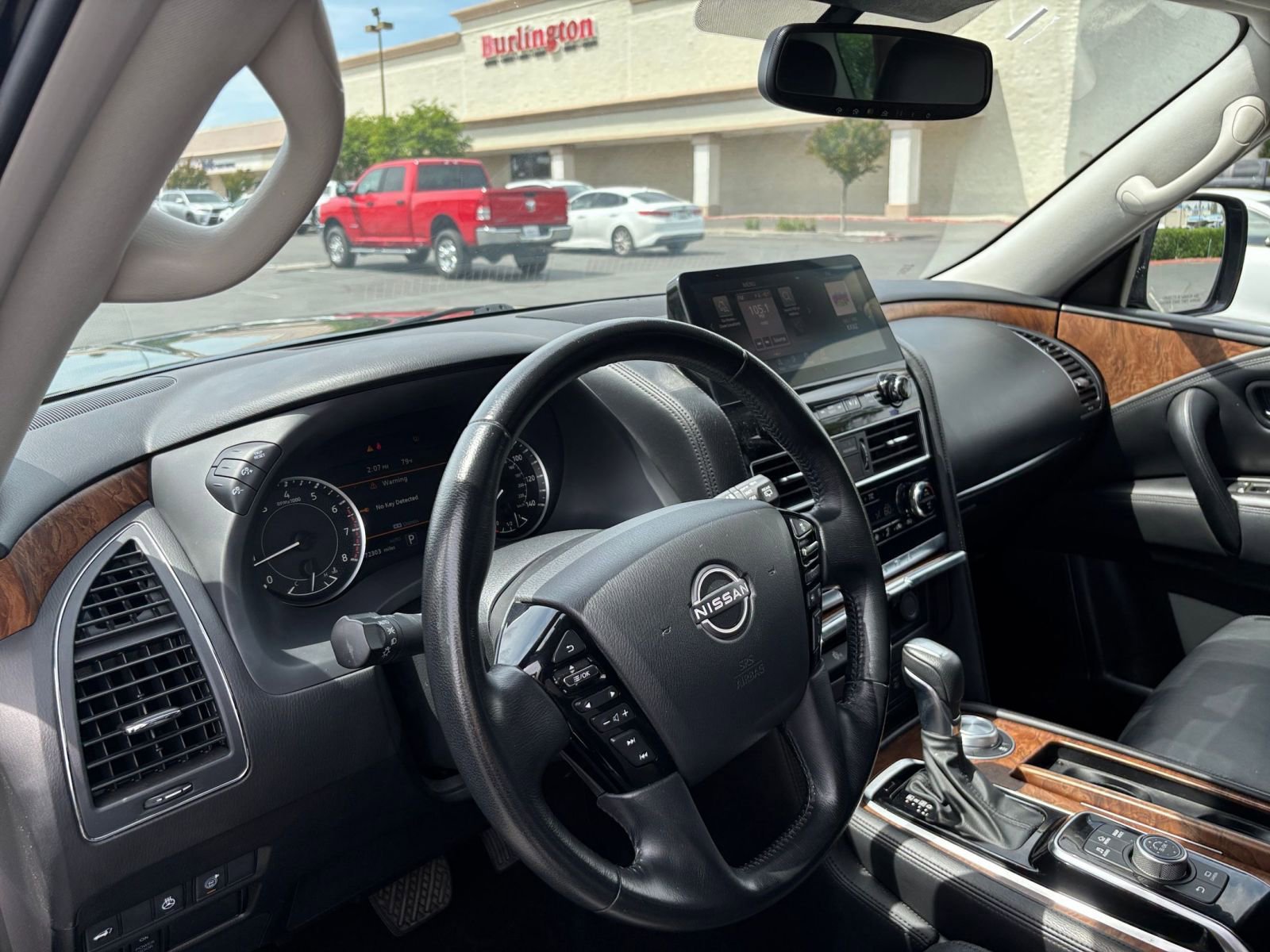 2023 Nissan Armada SL 35