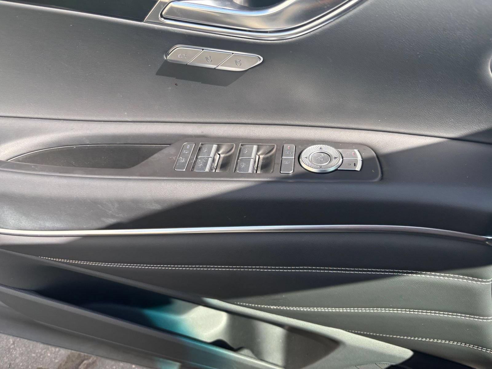 Thumbnail: 2026 Genesis GV80 - 15