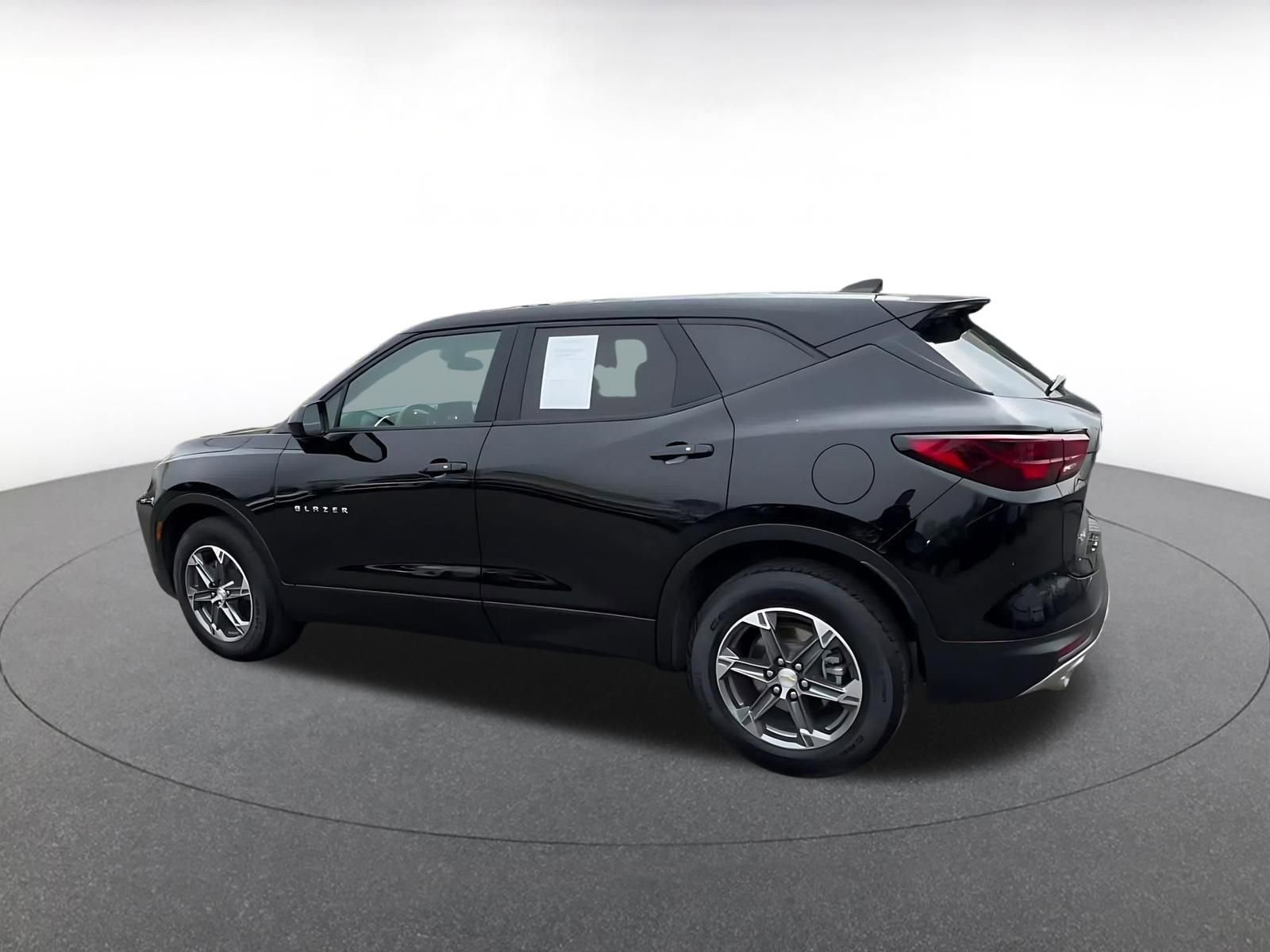 Thumbnail: 2025 Chevrolet Blazer - 10