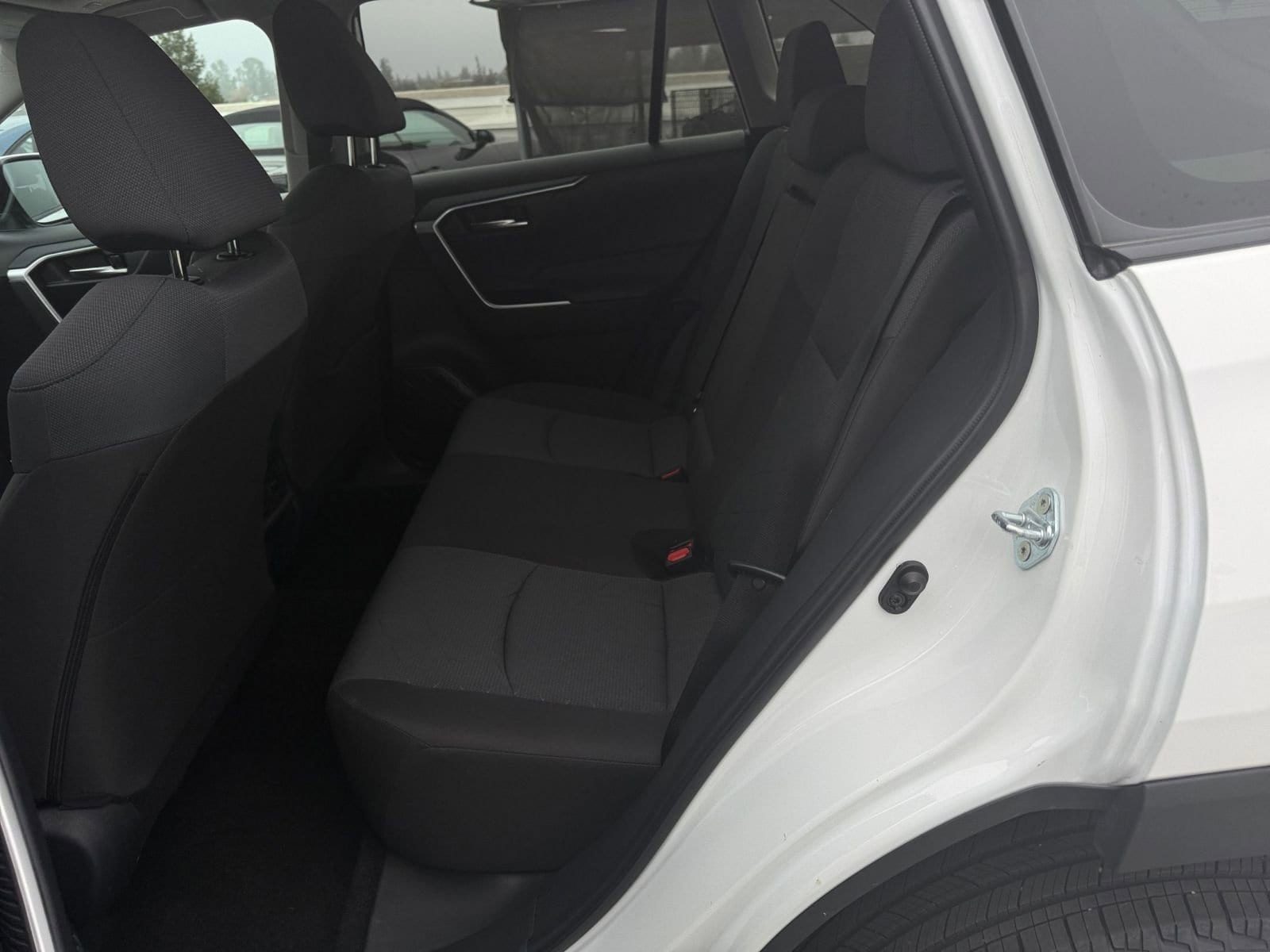 Thumbnail: 2025 Toyota RAV4 - 25