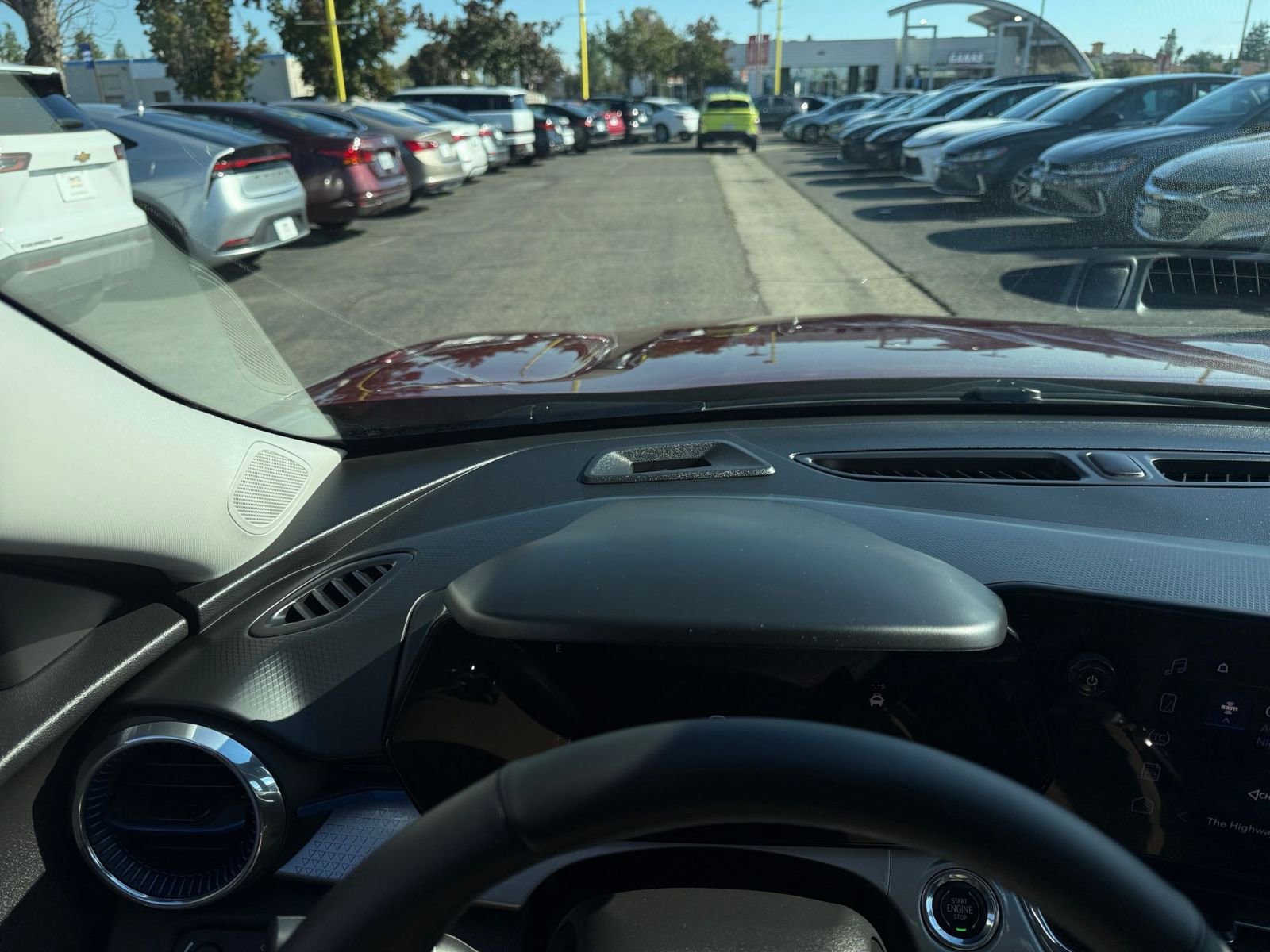 Thumbnail: 2025 Chevrolet Trax - 34