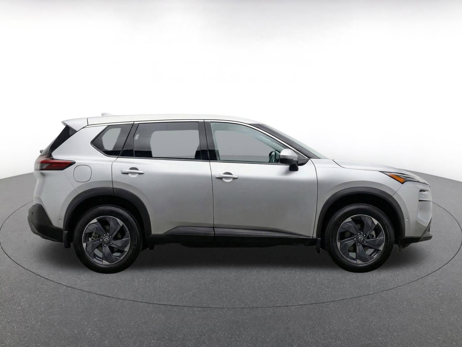 Thumbnail: 2025 Nissan Rogue - 14