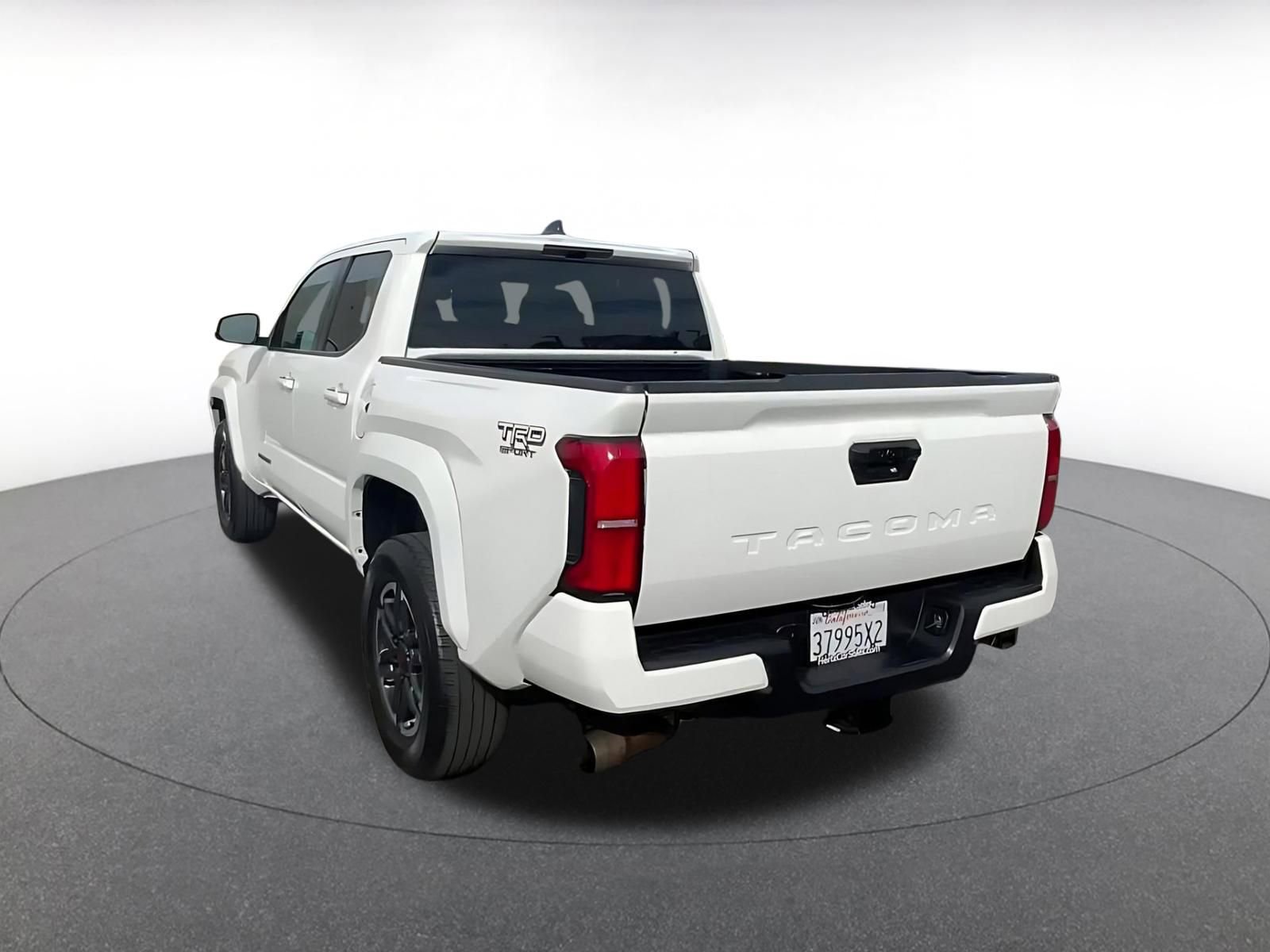 Thumbnail: 2024 Toyota Tacoma - 11