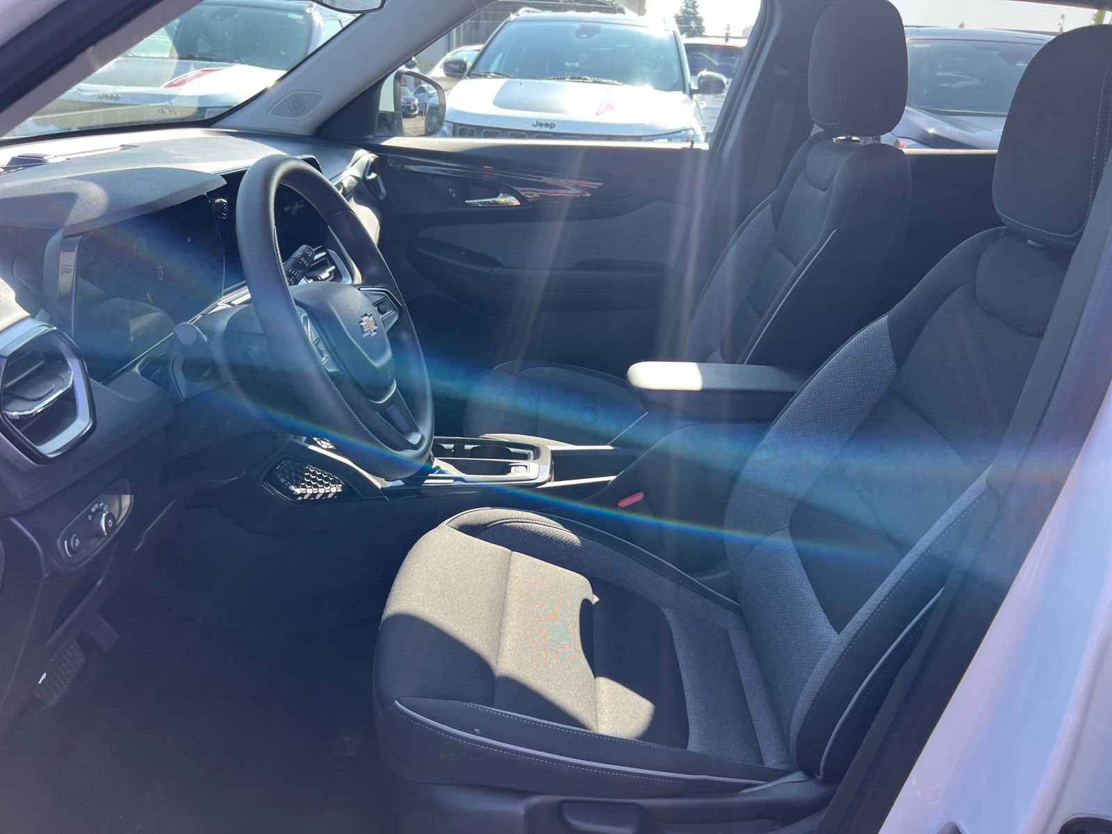 Thumbnail: 2025 Chevrolet TrailBlazer - 34