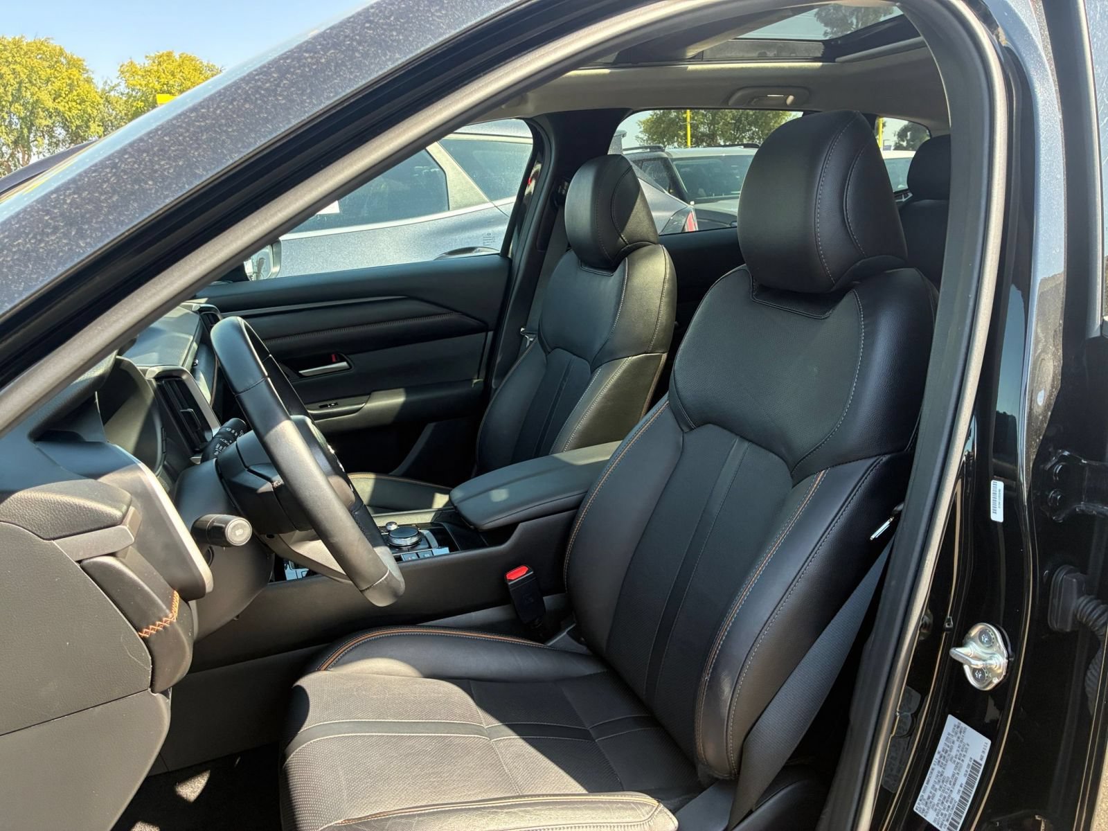 Thumbnail: 2026 Mazda CX-50 - 27