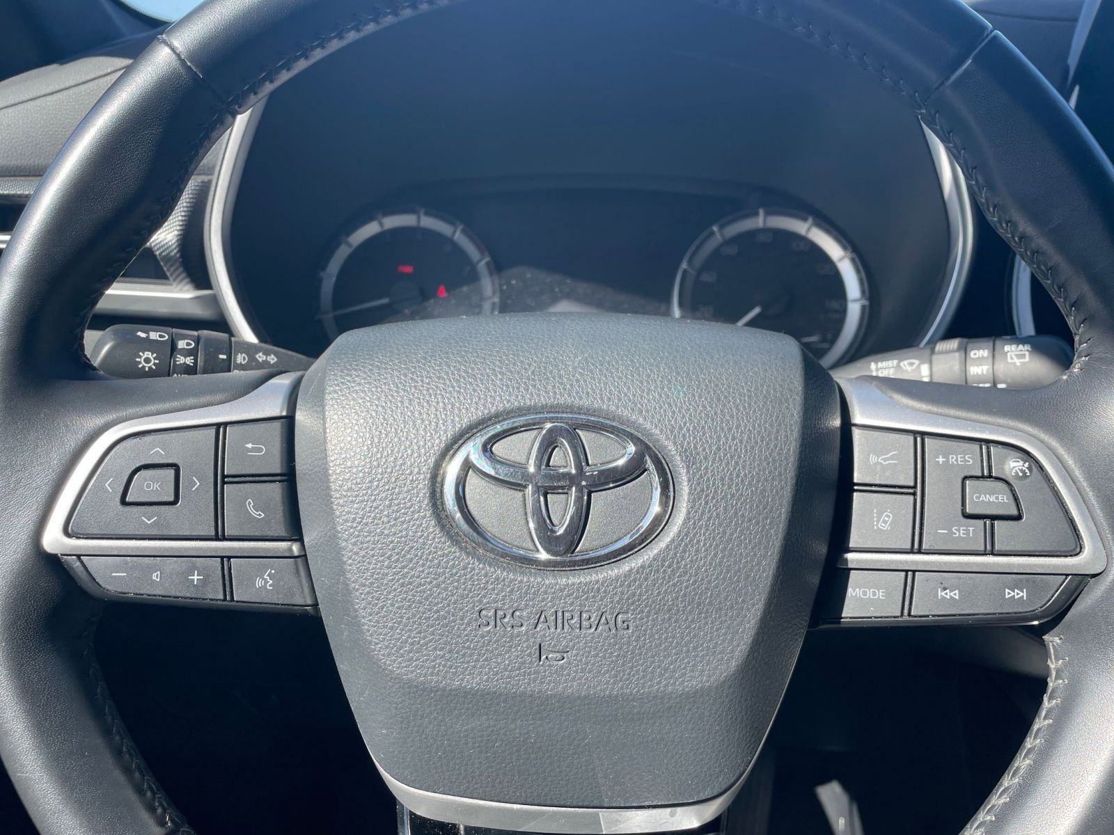 Thumbnail: 2024 Toyota Highlander - 29