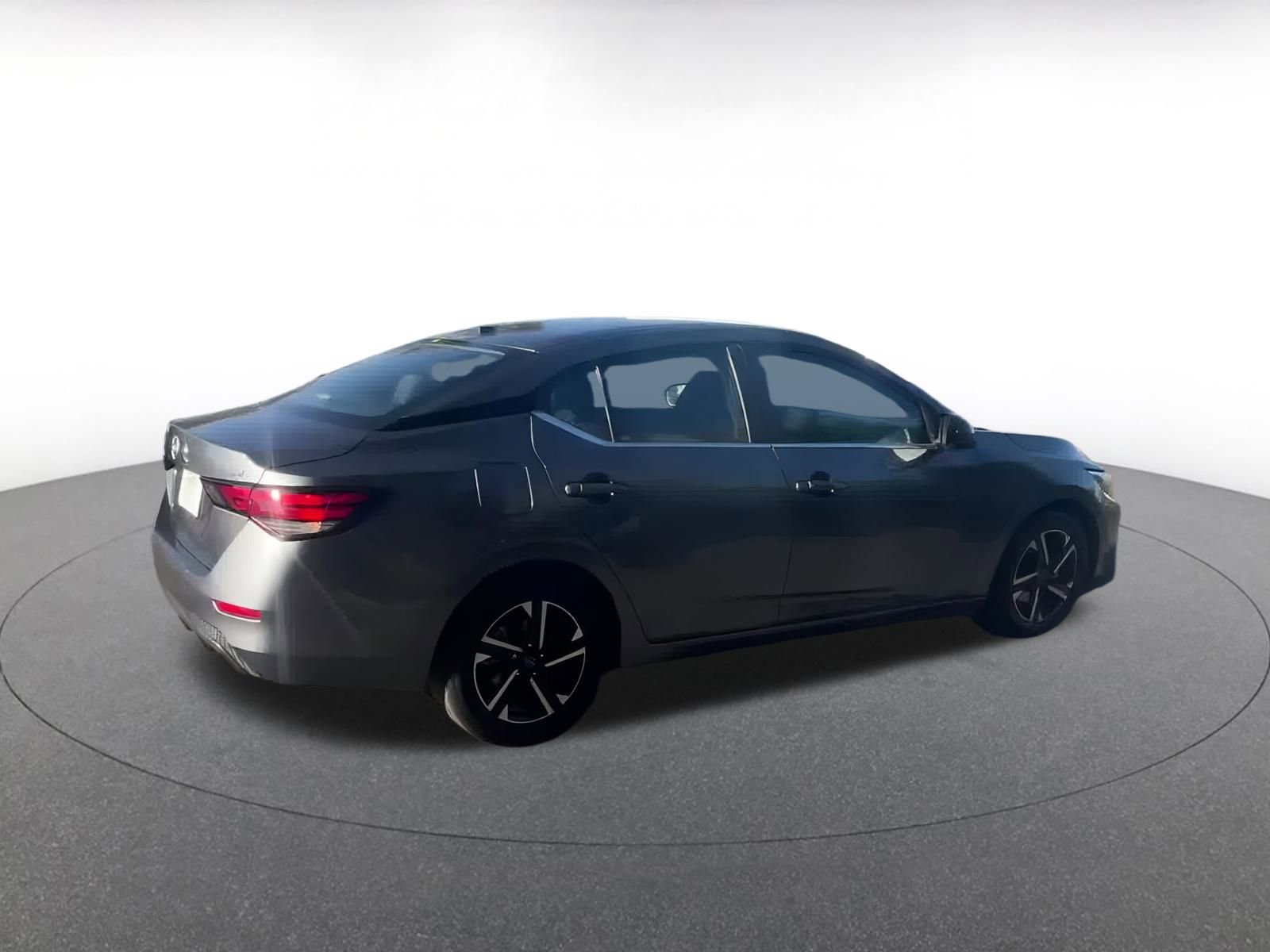 Thumbnail: 2024 Nissan Sentra - 11