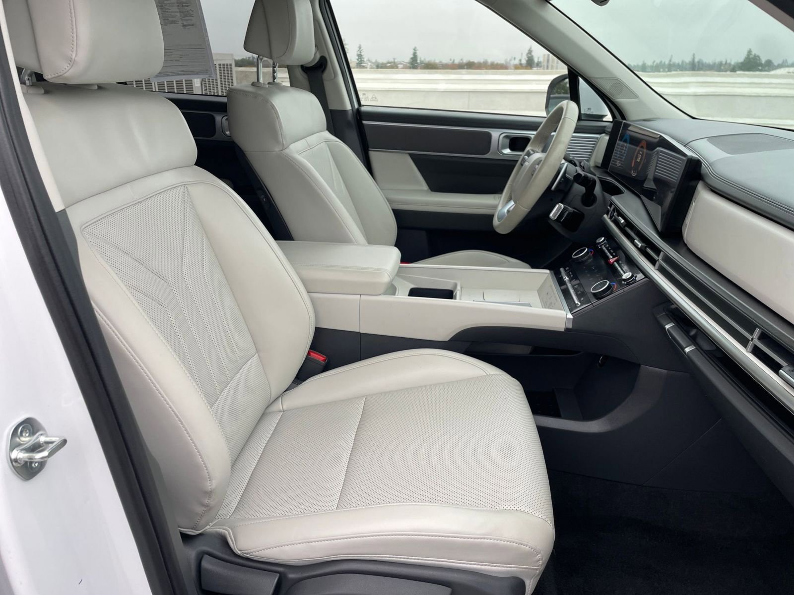 Thumbnail: 2025 Hyundai Santa Fe - 35