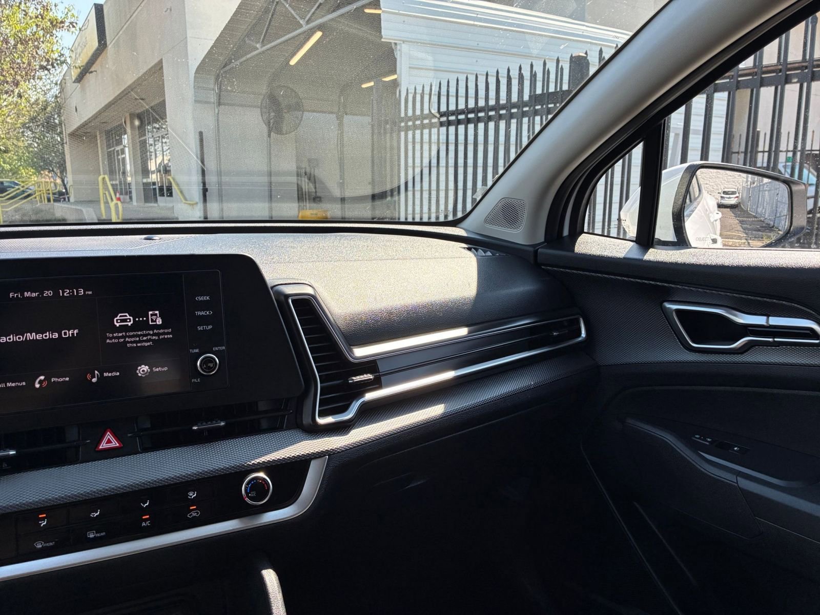 Thumbnail: 2025 Kia Sportage - 34