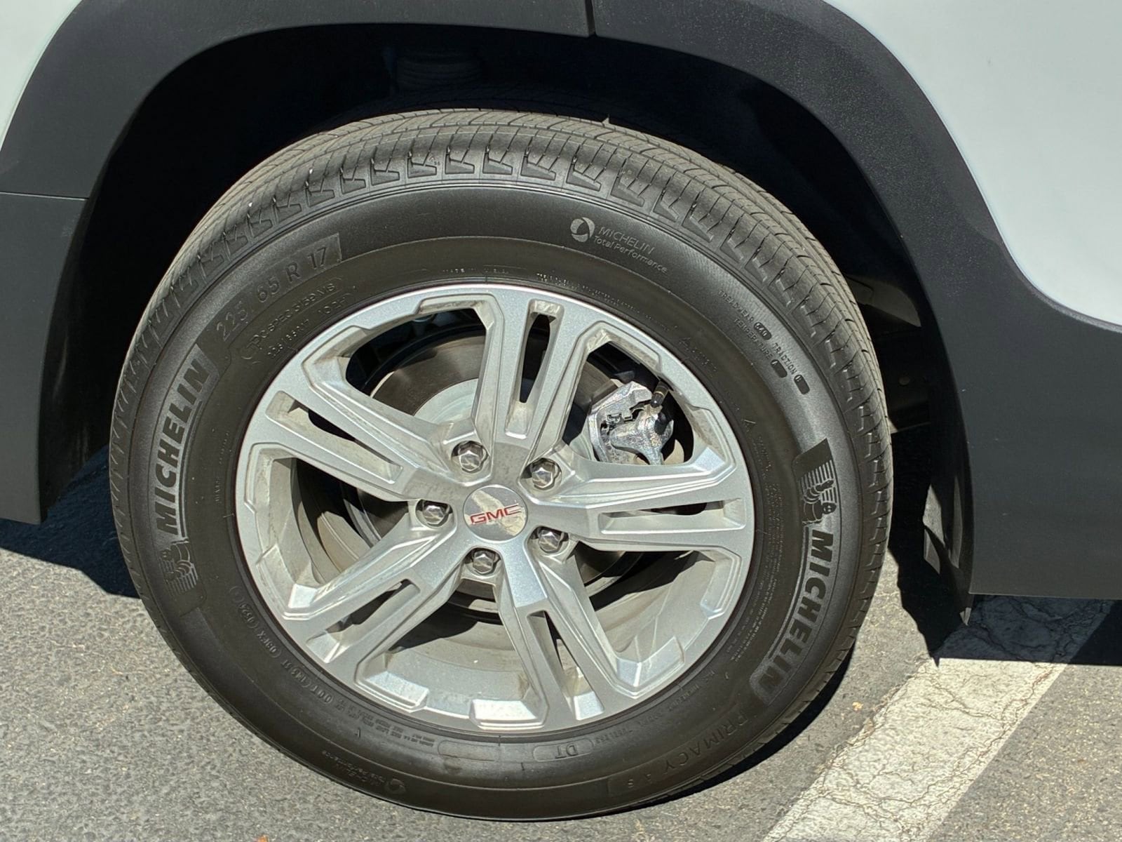 Thumbnail: 2024 GMC Terrain - 29