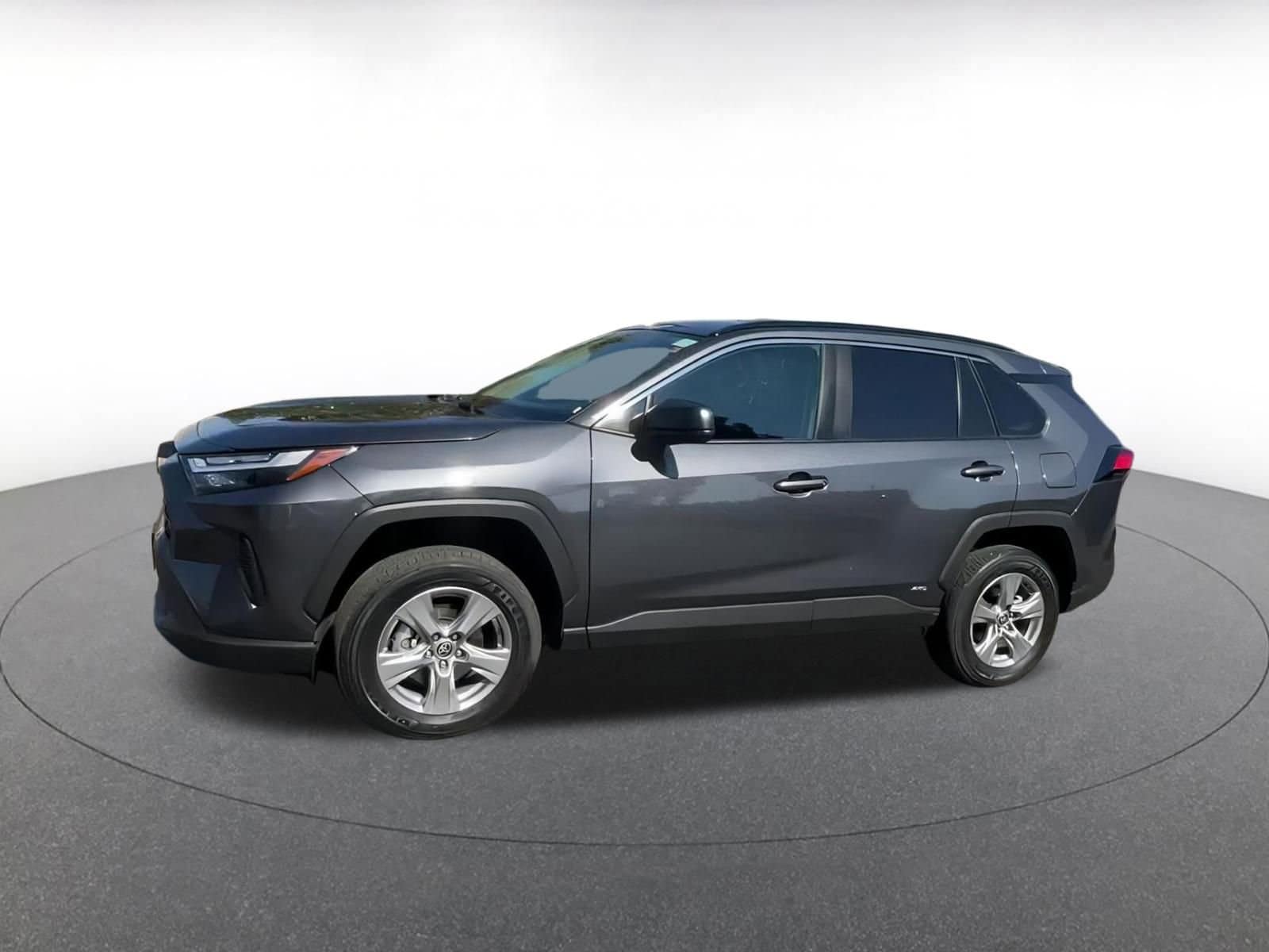 Thumbnail: 2025 Toyota RAV4 - 7