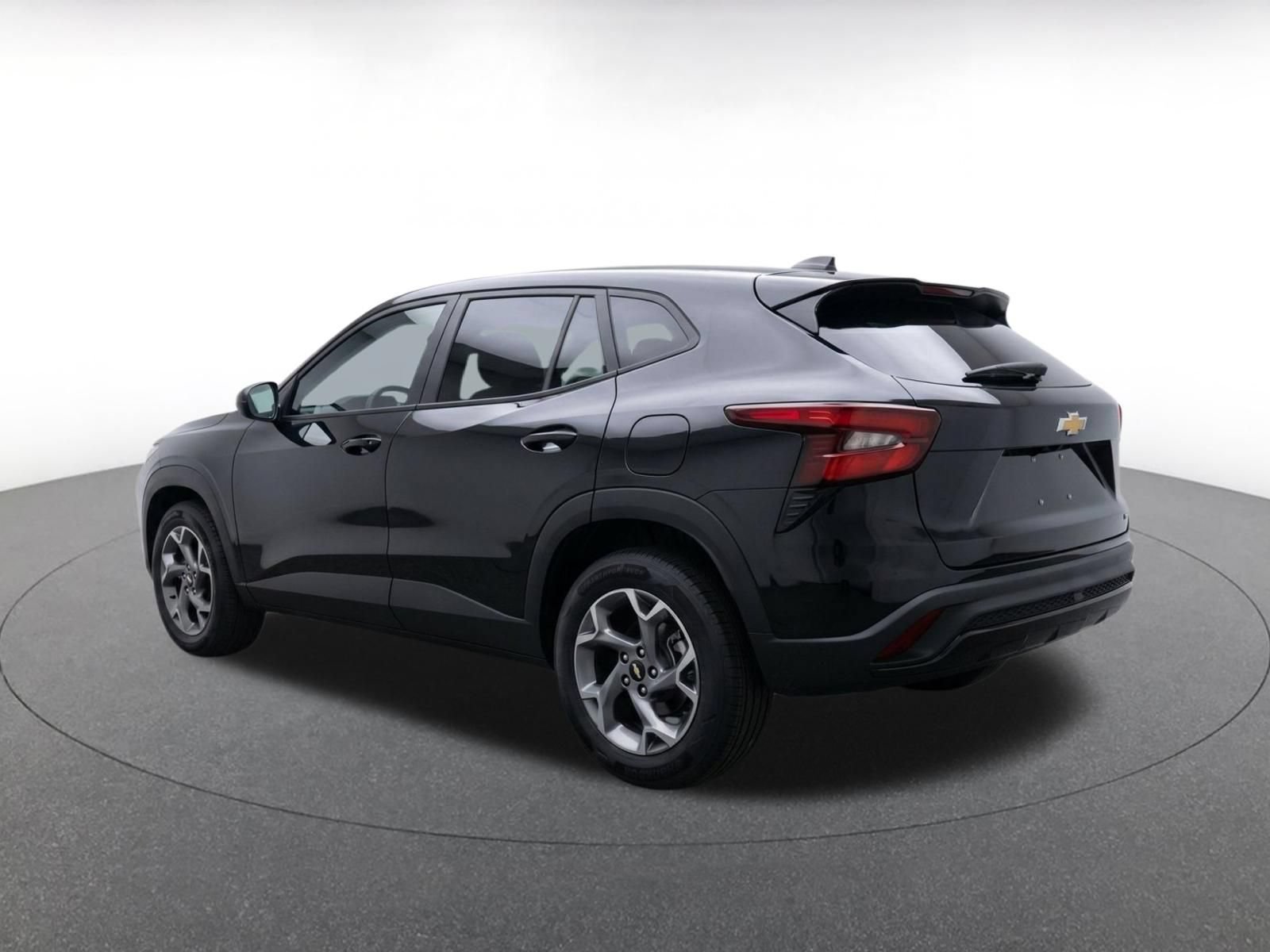 Thumbnail: 2025 Chevrolet Trax - 7