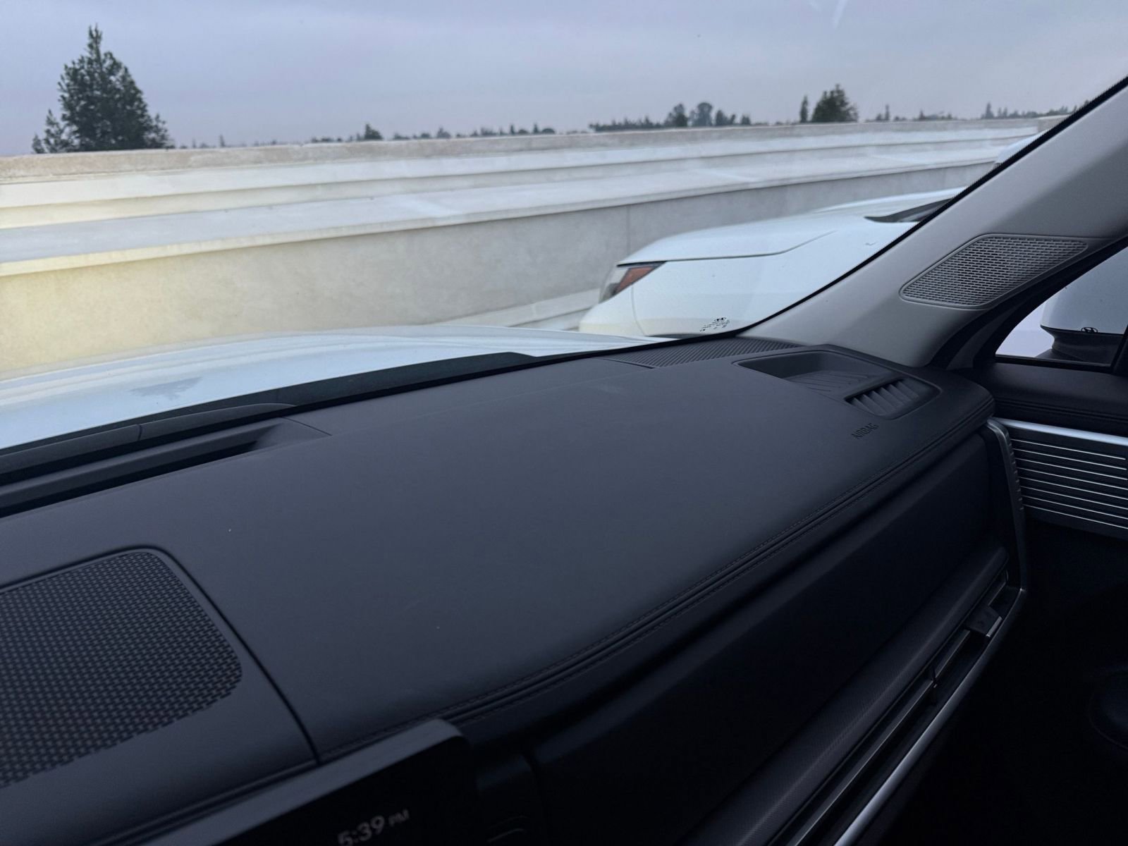 Thumbnail: 2025 Hyundai Santa Fe - 34