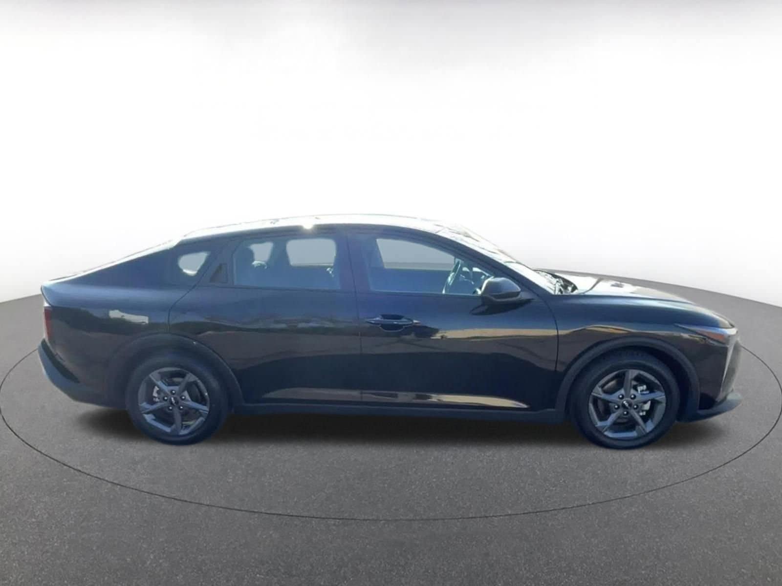 Thumbnail: 2025 Kia K4 - 16