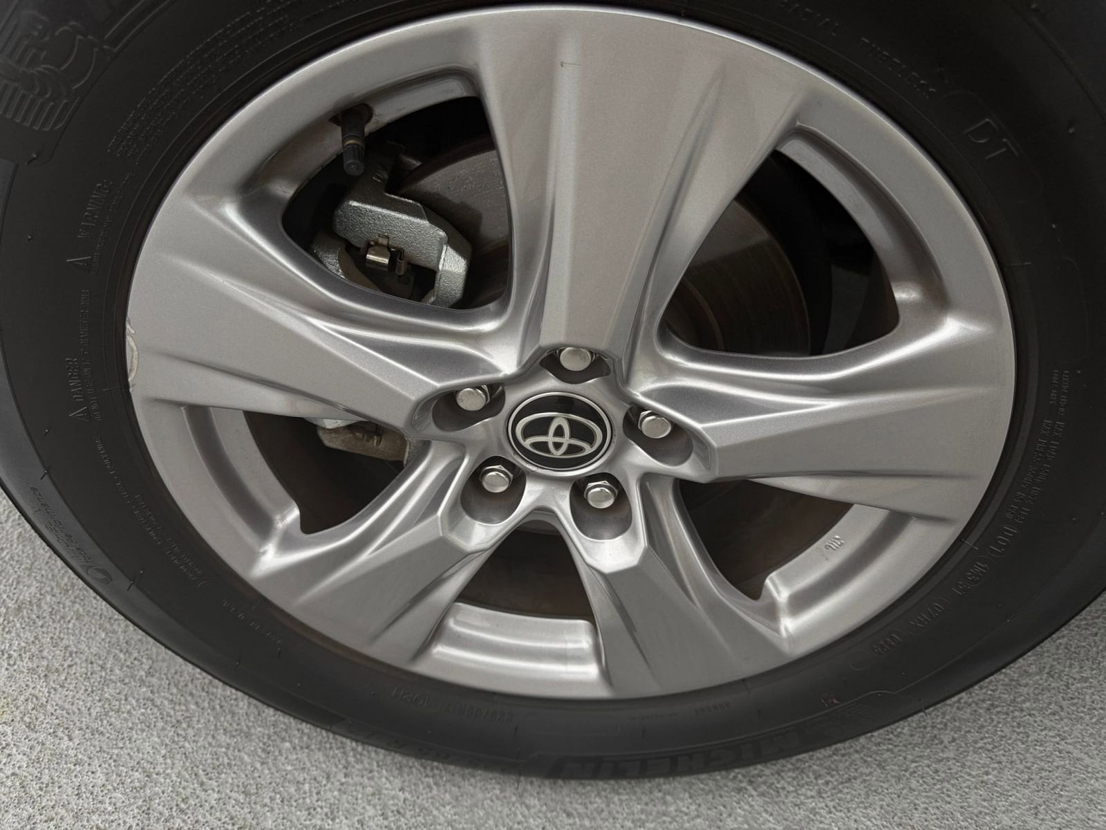 Thumbnail: 2025 Toyota RAV4 - 30