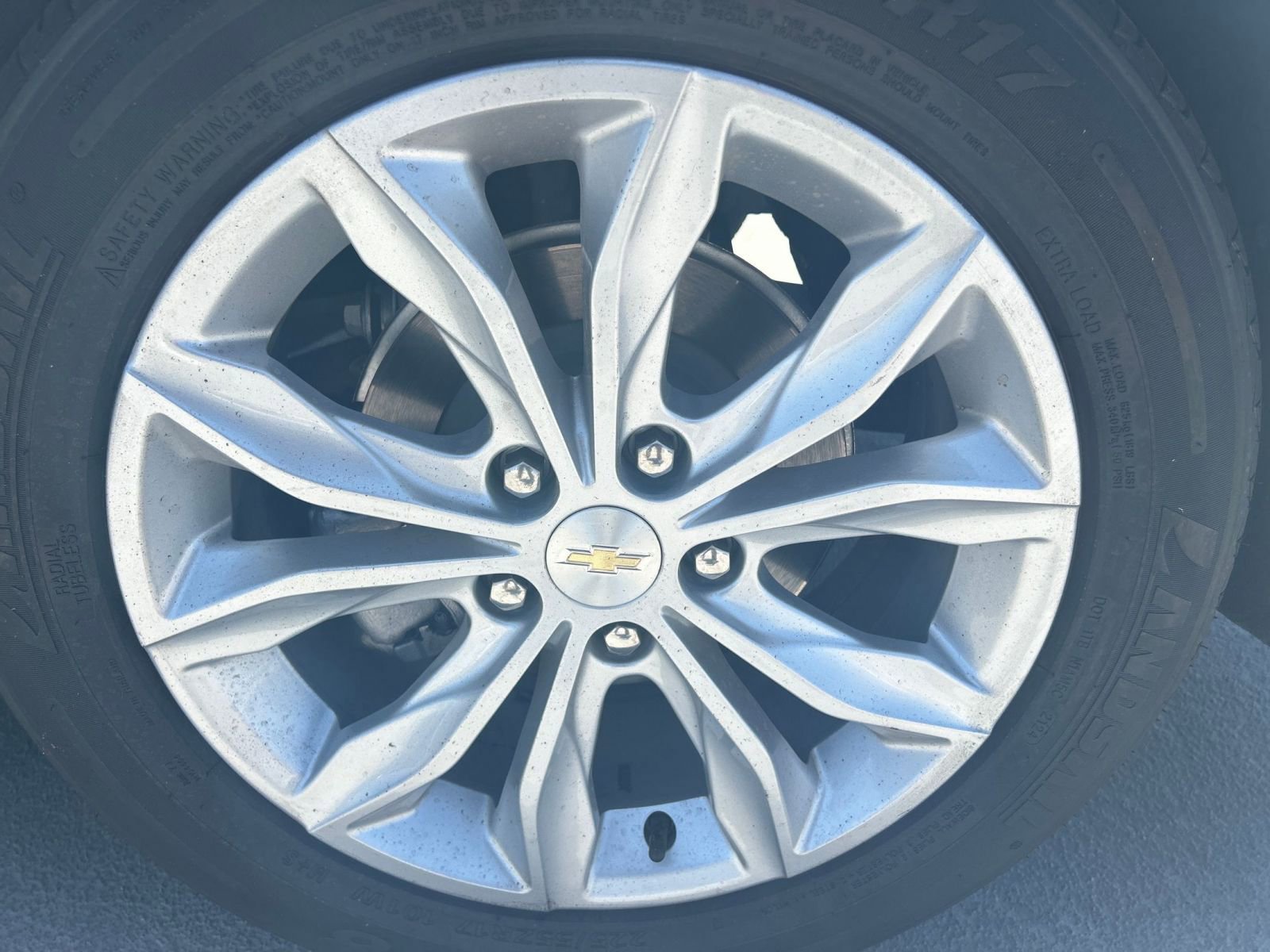 Thumbnail: 2024 Chevrolet Malibu - 23