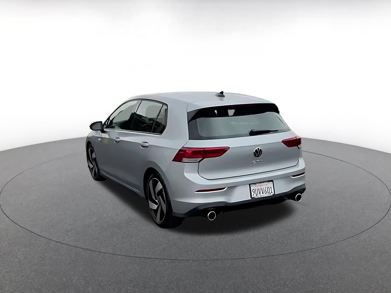 Thumbnail: 2026 Volkswagen Golf - 9