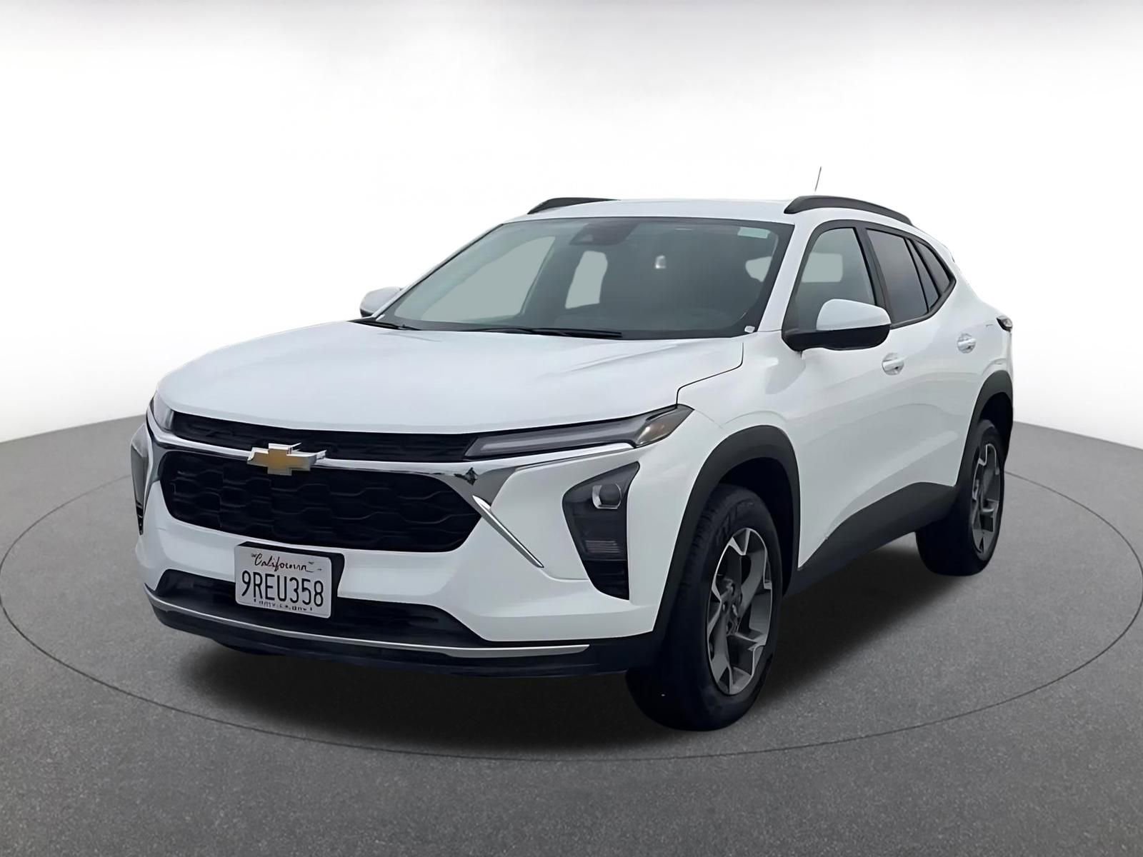 Thumbnail: 2025 Chevrolet Trax - 7
