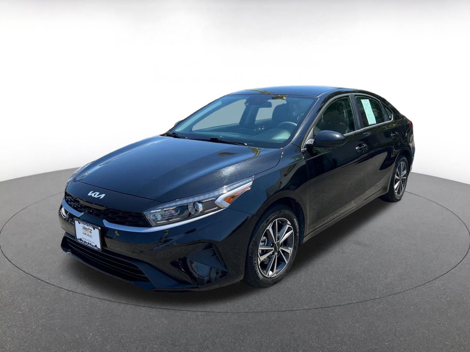 Thumbnail: 2024 Kia Forte - 6