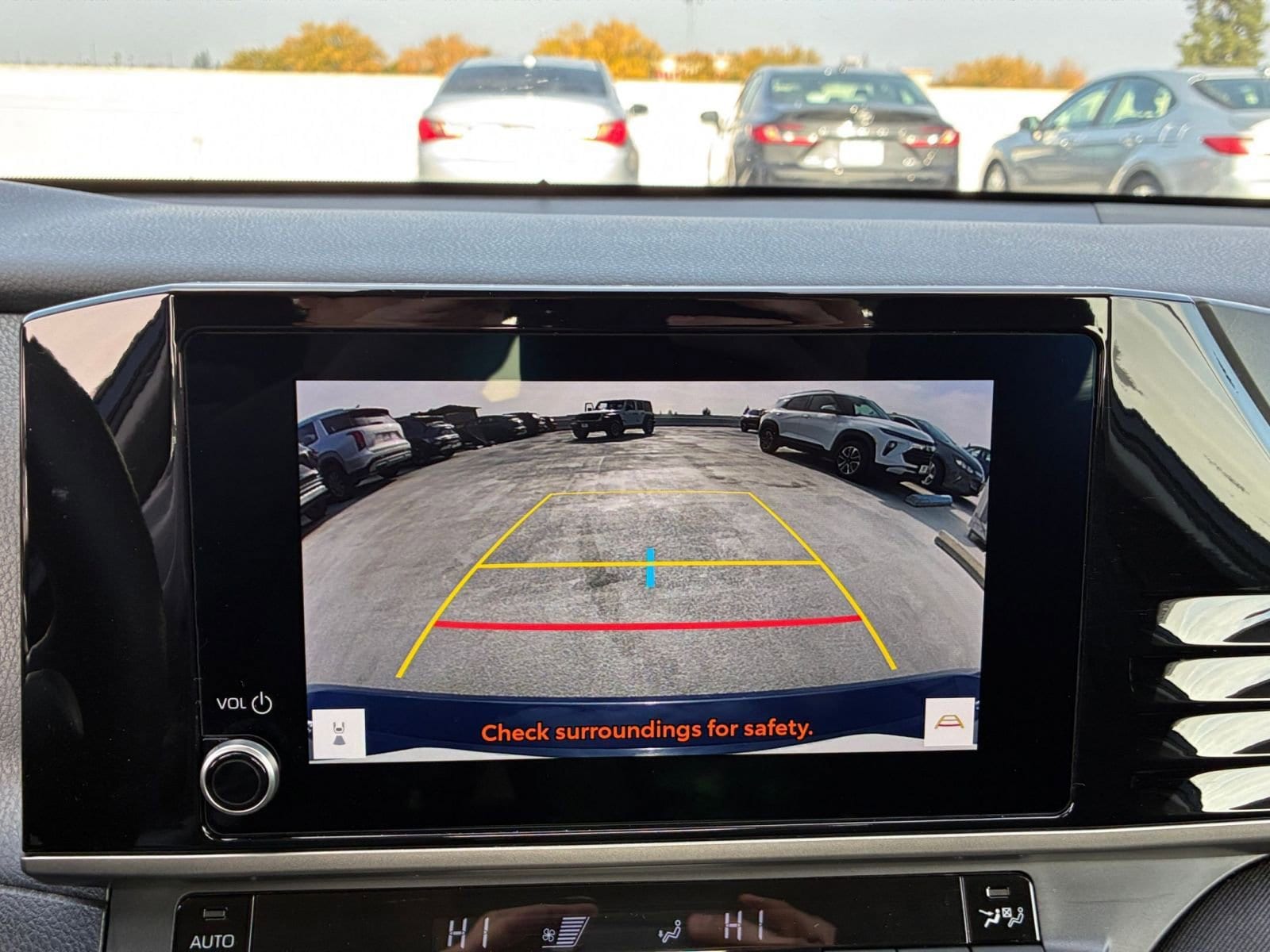 Thumbnail: 2025 Toyota Camry - 17