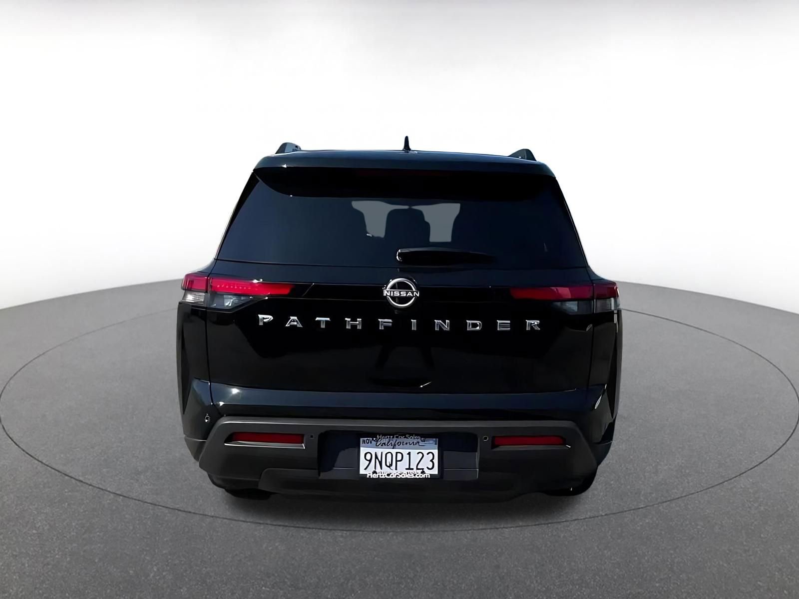 Thumbnail: 2025 Nissan Pathfinder - 12