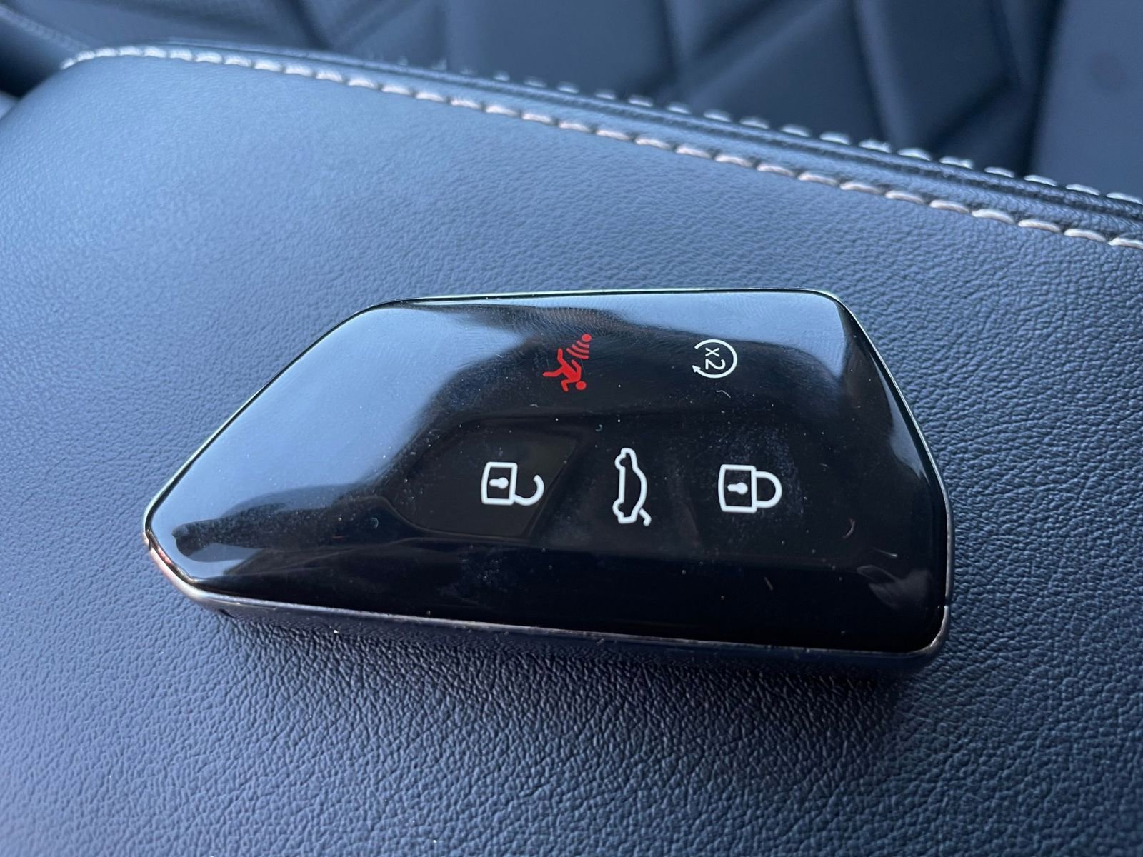 Thumbnail: 2025 Volkswagen Atlas - 21