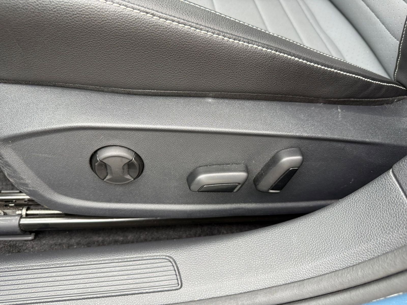 Thumbnail: 2025 Volkswagen Jetta - 23