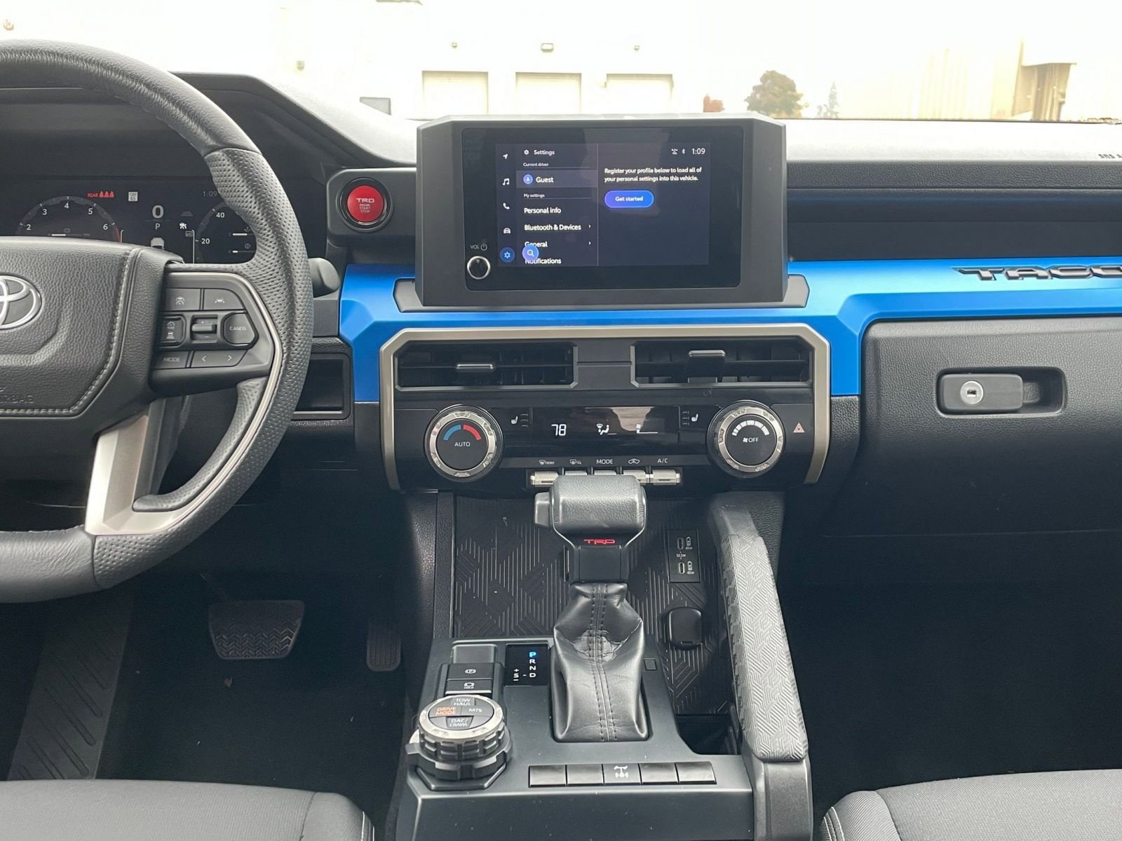 Thumbnail: 2025 Toyota Tacoma - 18